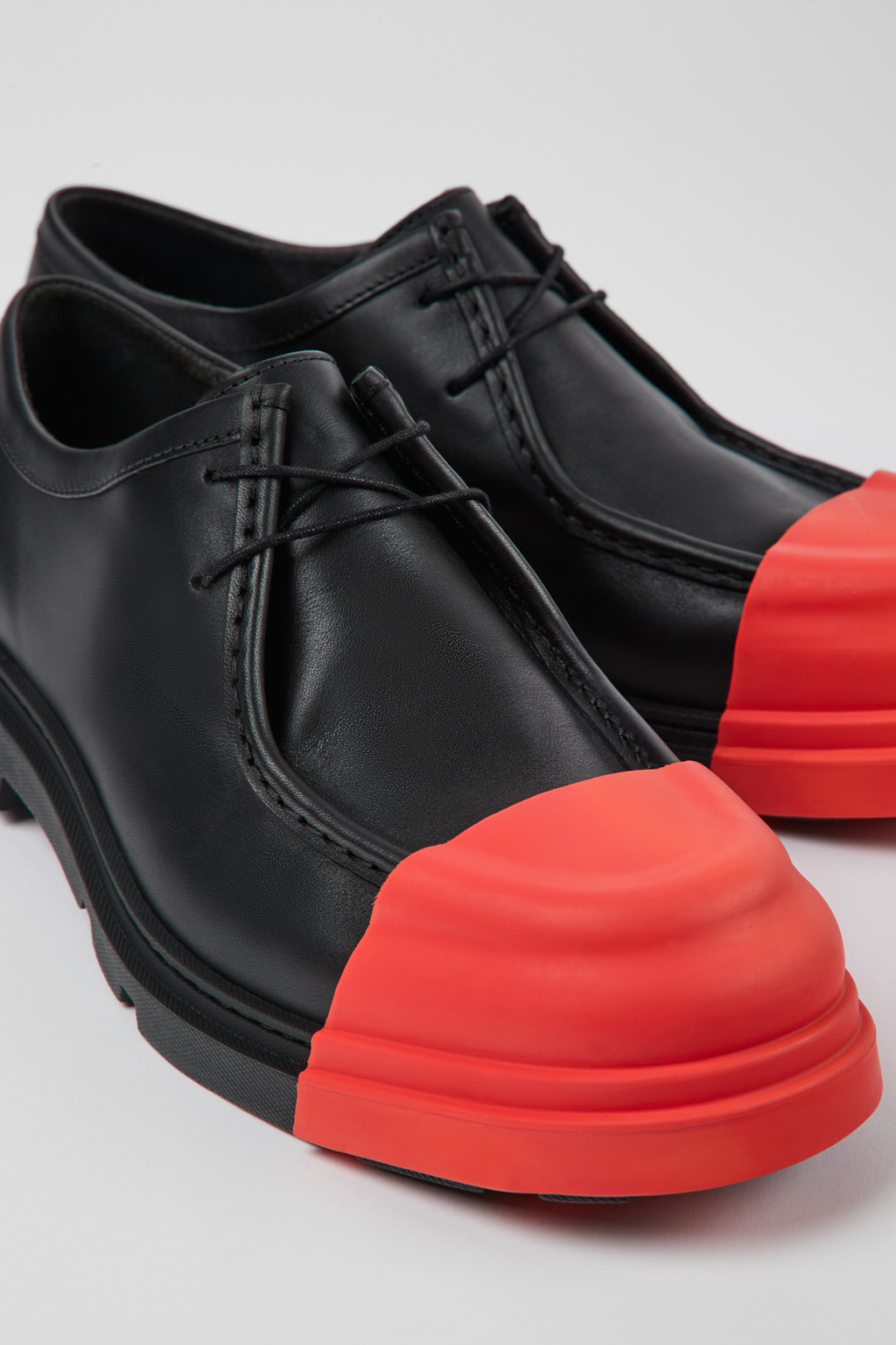 Black leather shoes for men - 2
