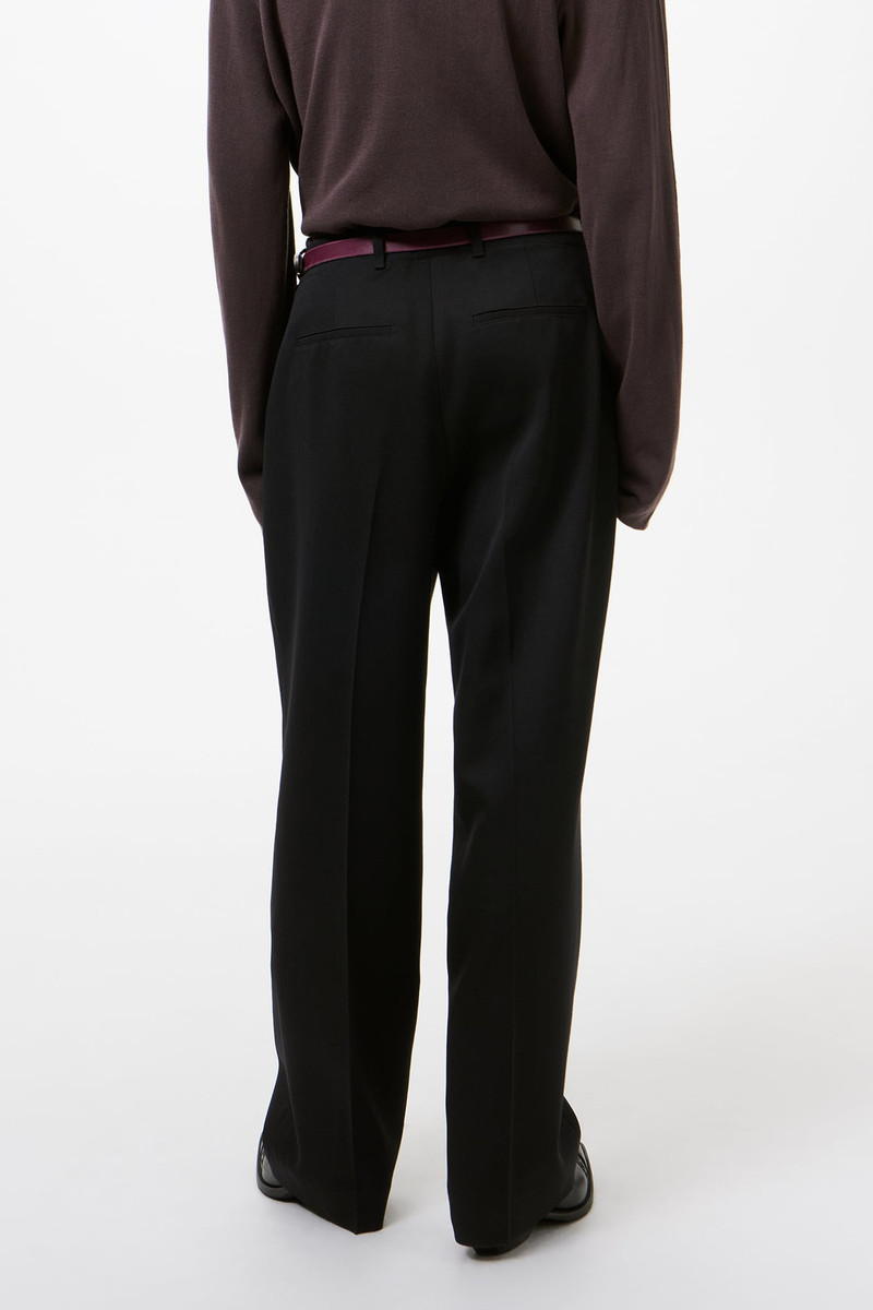 Borrowed Chino Coarse Black Gabardine 6