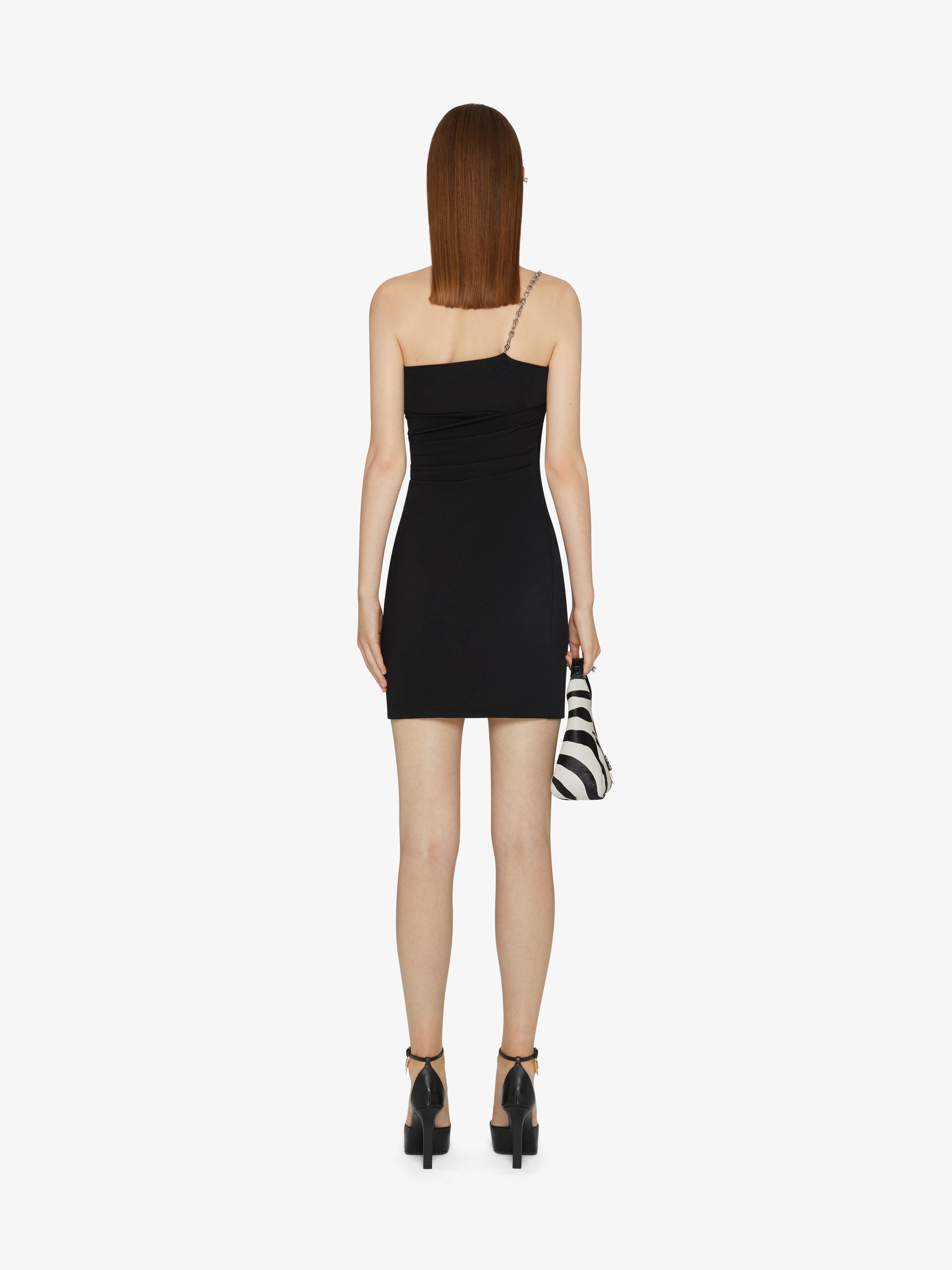 ASYMMETRICAL BUSTIER GOWN WITH G CHAIN - 4