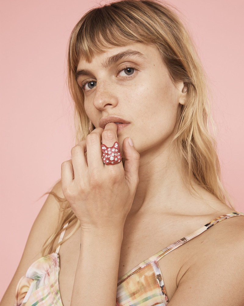 Collina Strada HOT PINK PUFFY BUNNY RING outlook