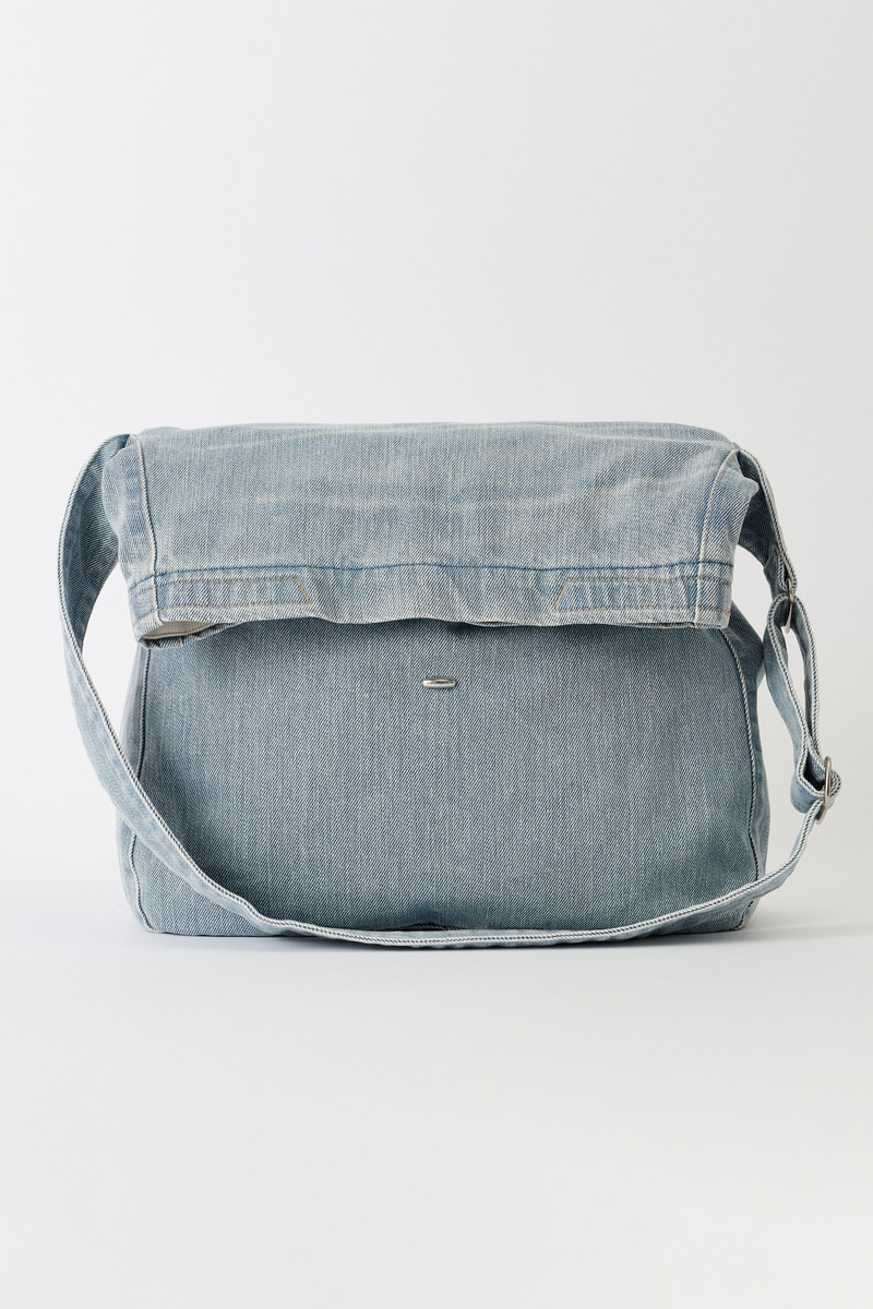 Sling Bag Pale Coast Wash 1