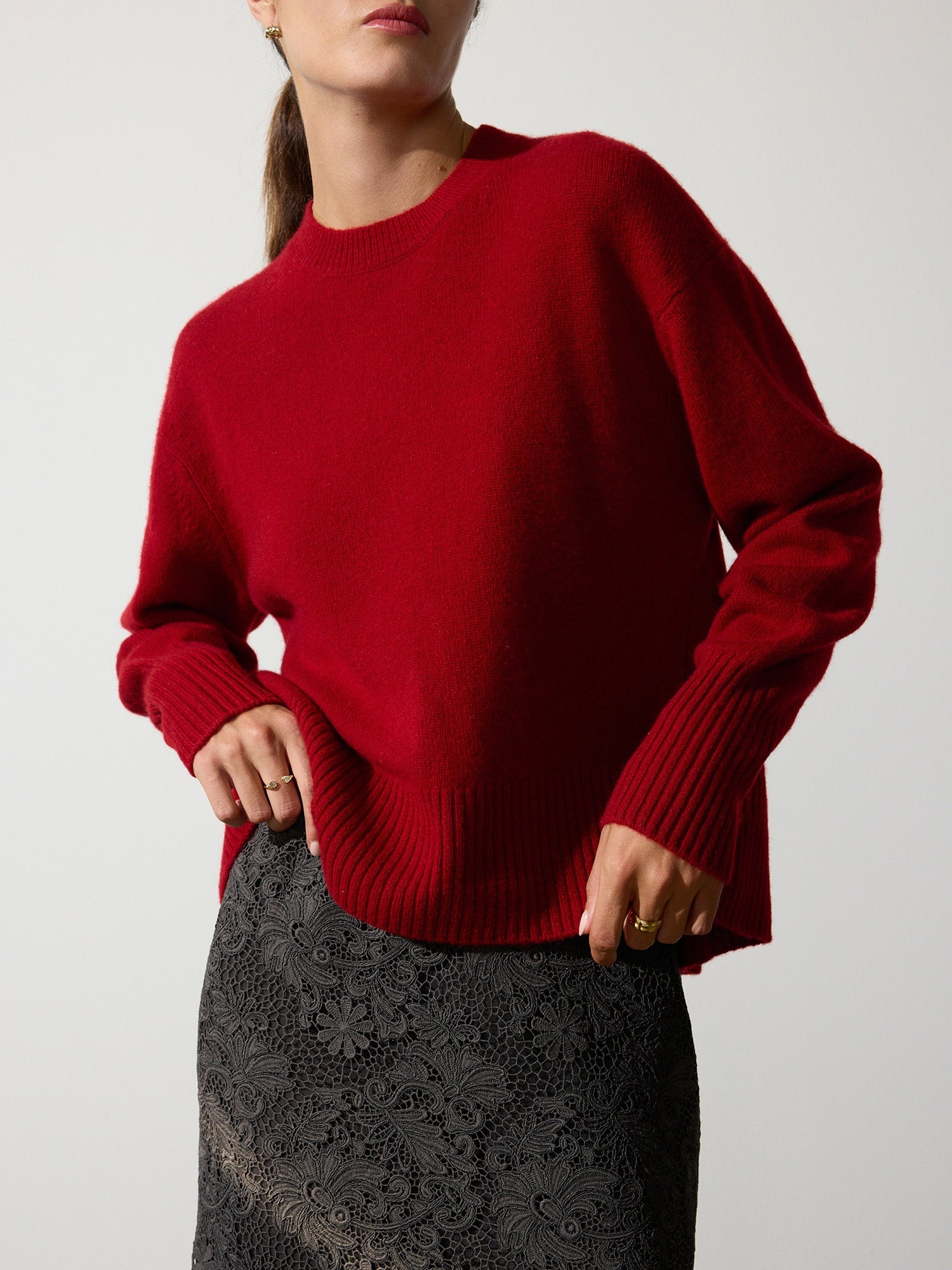 The Onda Crewneck Sweater - 6