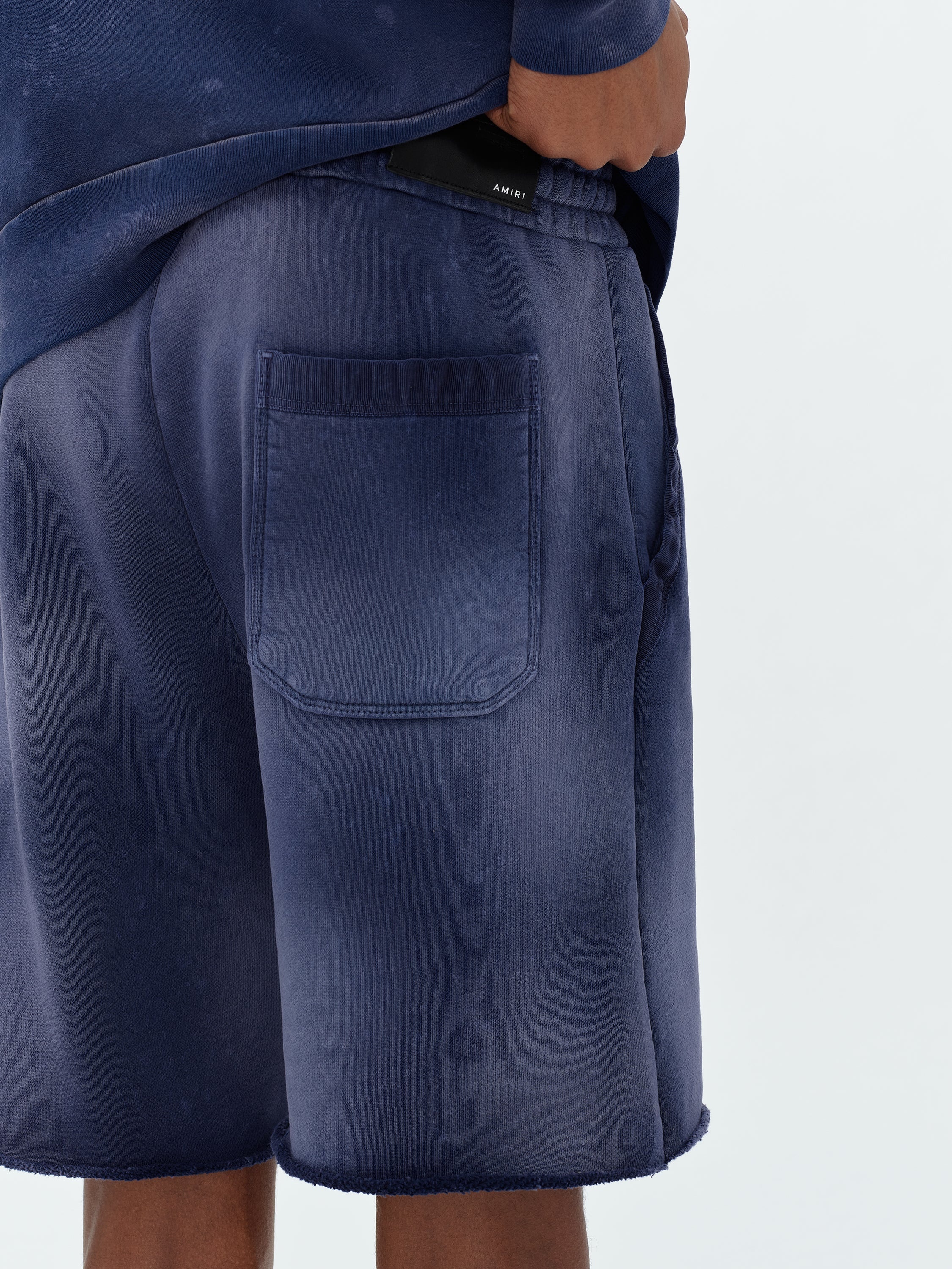VINTAGE COLLEGIATE SHORTS - 7