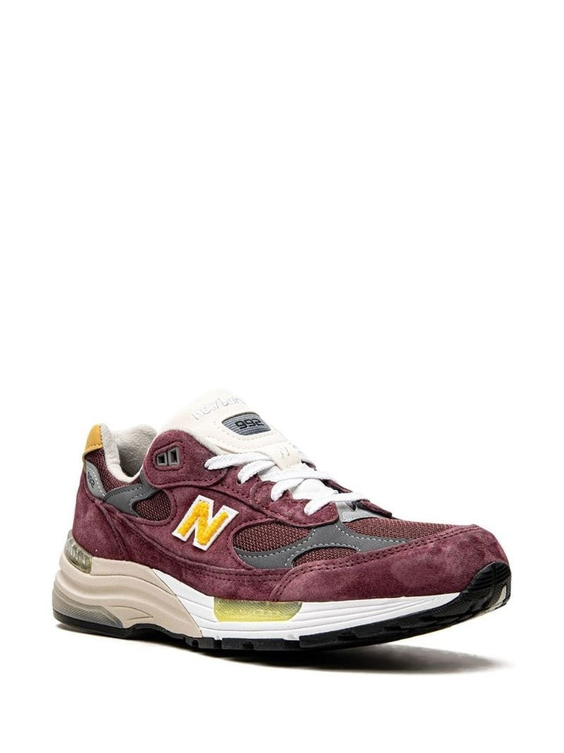 New Balance M992CA low-top sneakers outlook