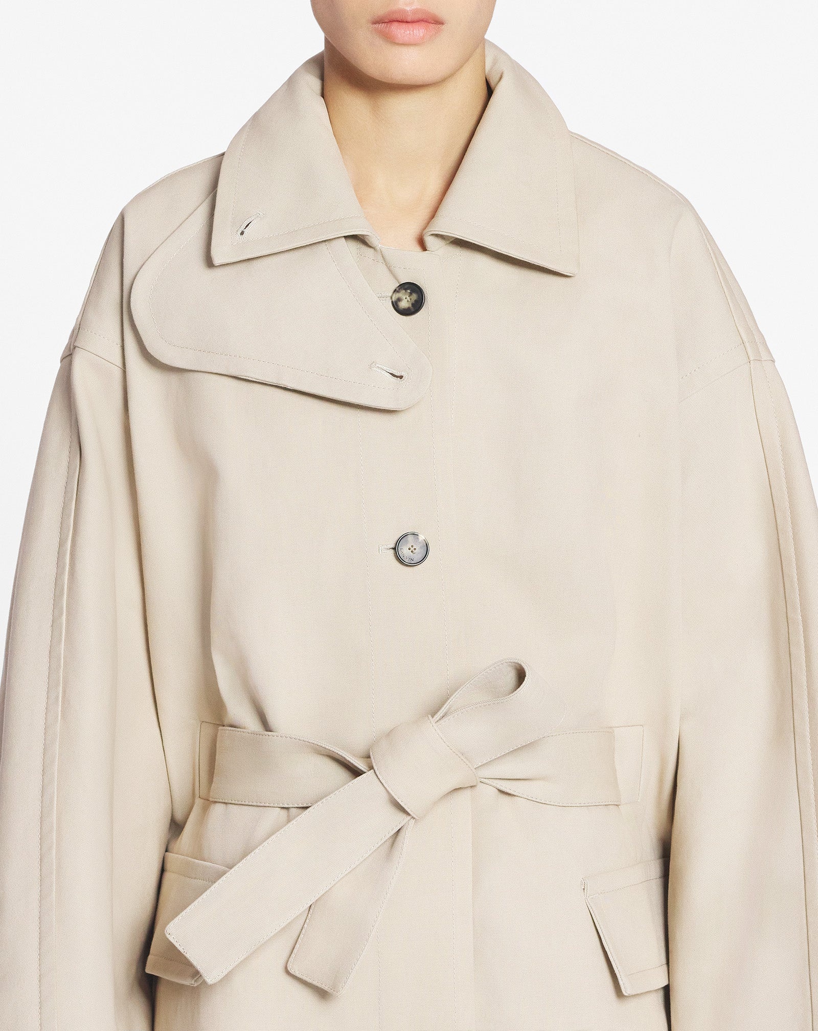 CAPE COAT WITH A COLLAR - 5