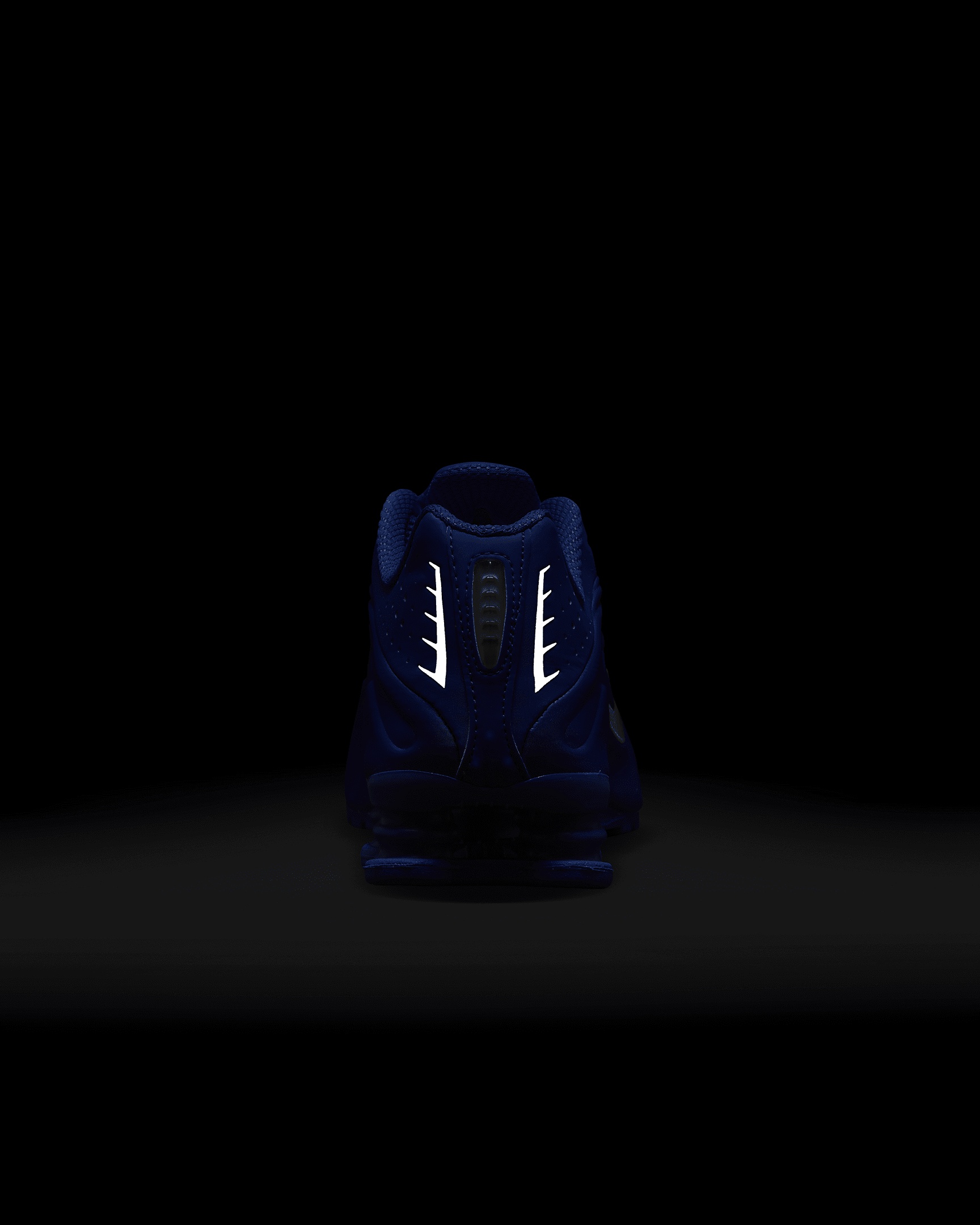Nike Shox R4 Women's Shoes - 10