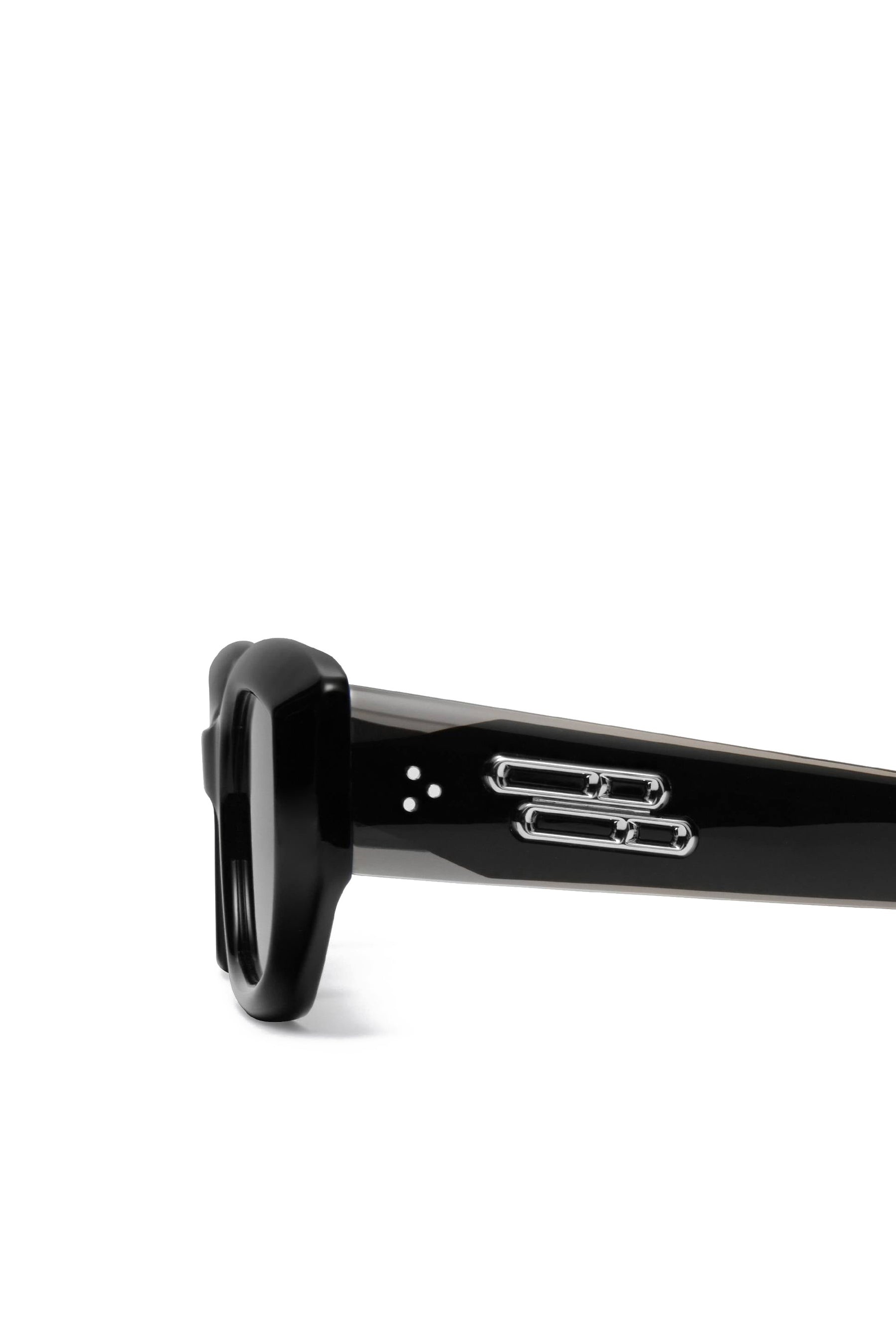 小物 GENTLE MONSTER Venom 01 GENTLE MONSTER VENOM-01 / BLK | nubiantokyo | REVERSIBLE