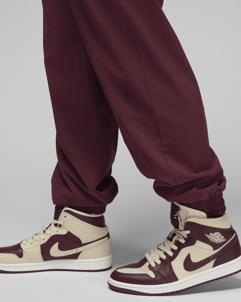 Jordan Sport Women's Tunnel Pants 5