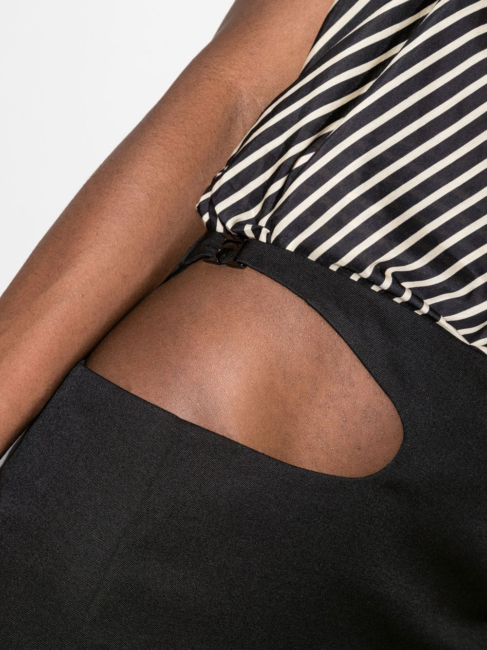 Curve Hole cut-out detail mini skirt - 4