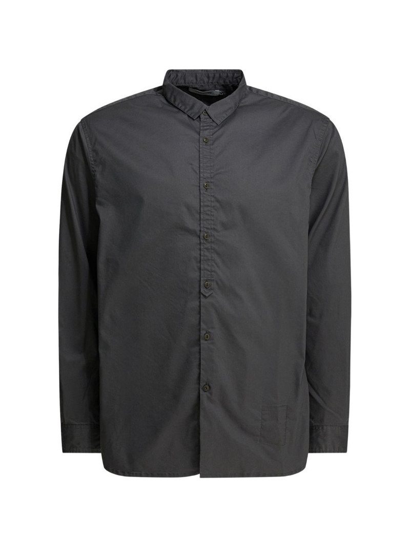 long-sleeved buttoned shirt 1