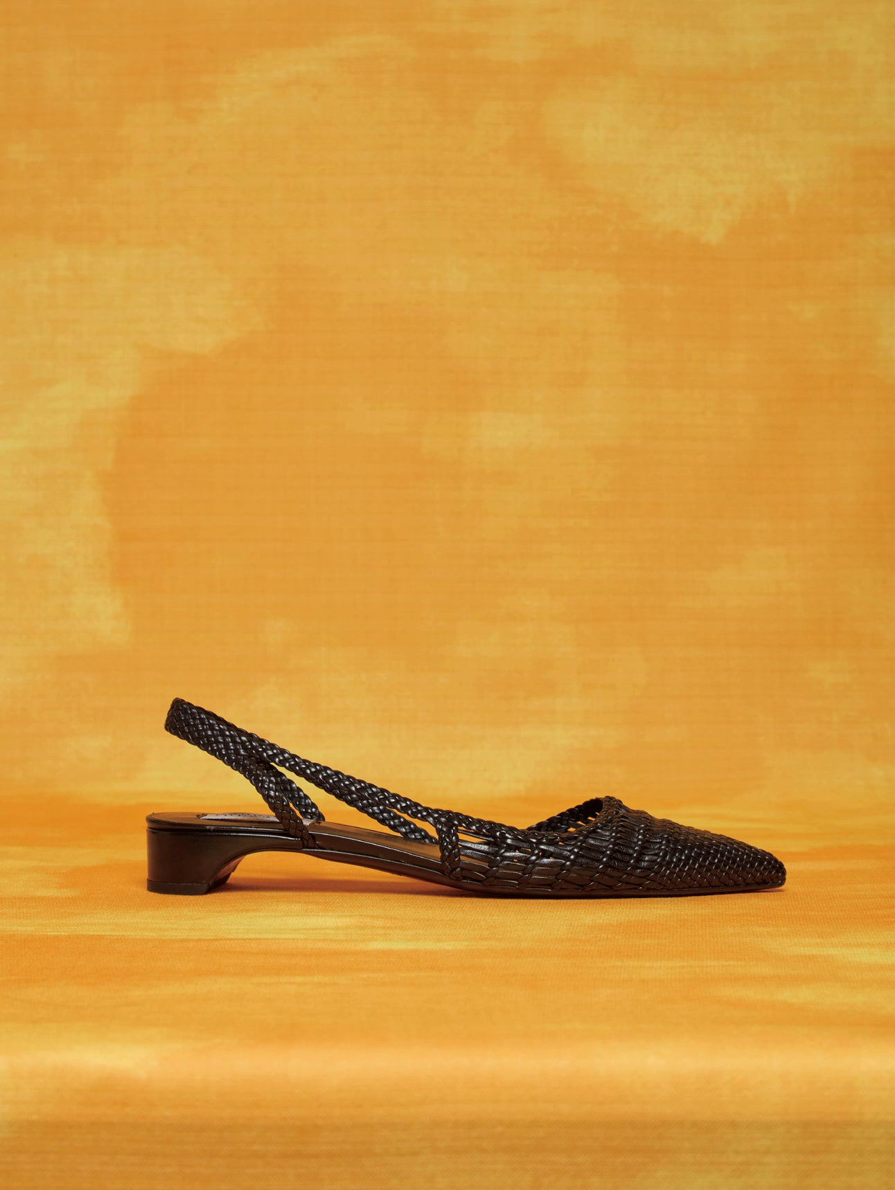 Perro Braided Slingback Shoe in Black Leather - 4