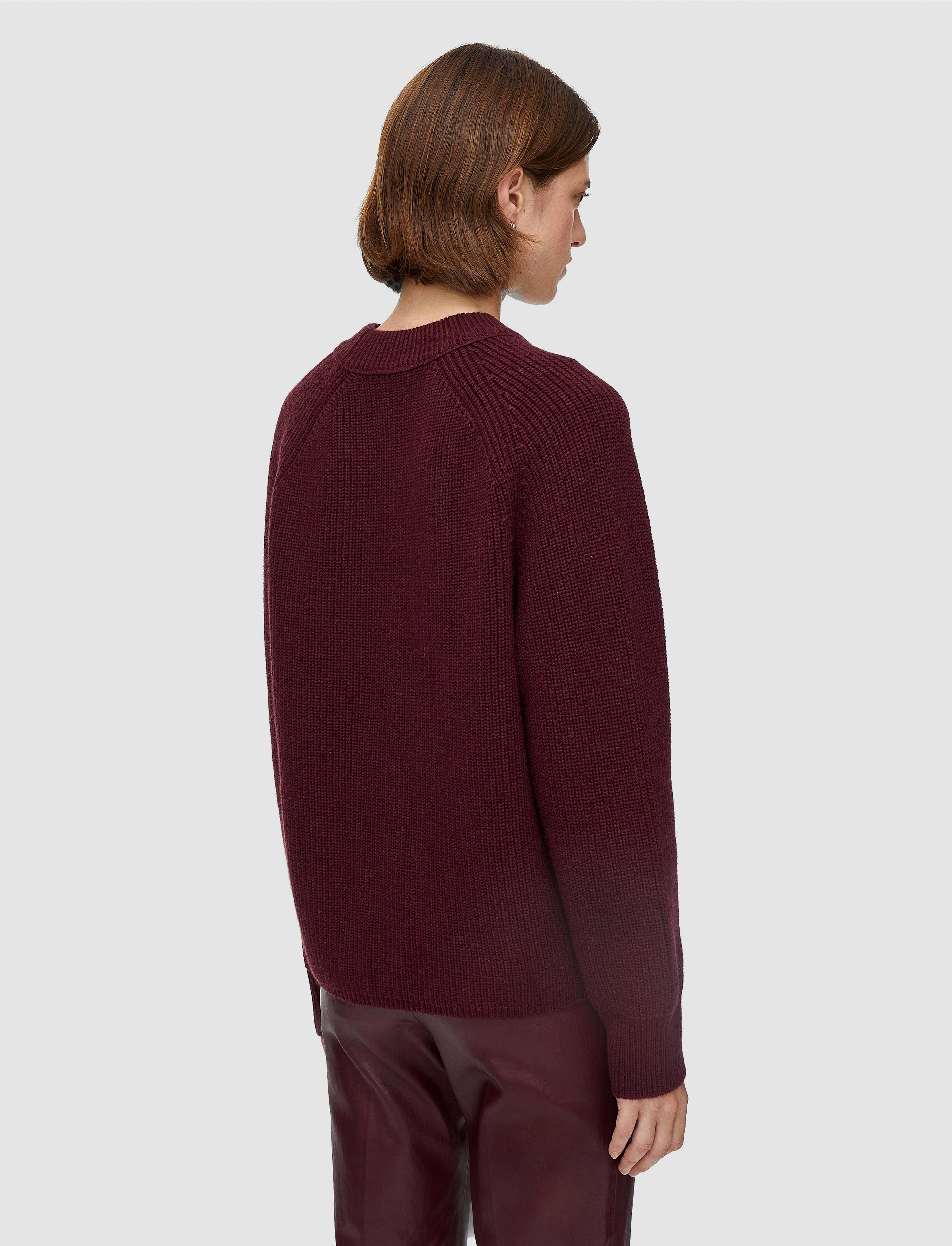 Light Cardigan Stitch Round Neck Jumper - 4
