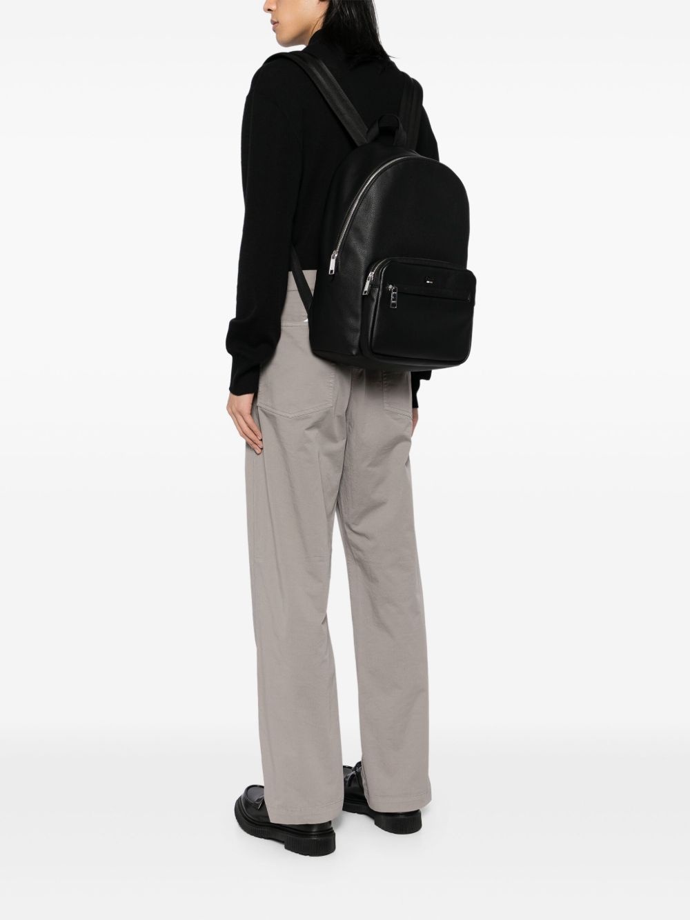 debossed-logo backpack - 2