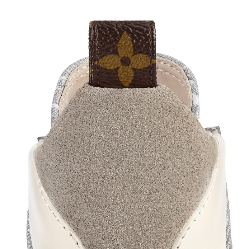 Laureate Platform Desert Boot 5