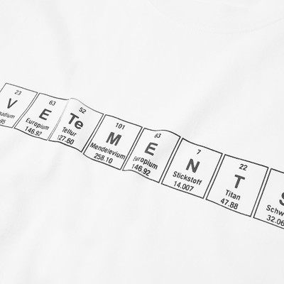 VETEMENTS VETEMENTS Chemical Logo Tee outlook