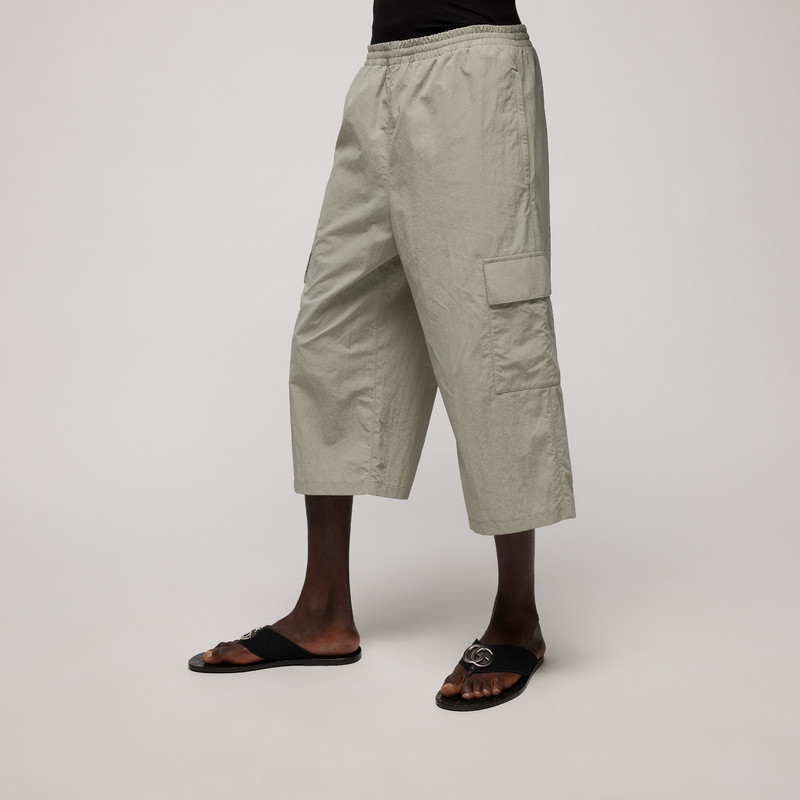 Nylon cargo pants with wrinkle effect 4