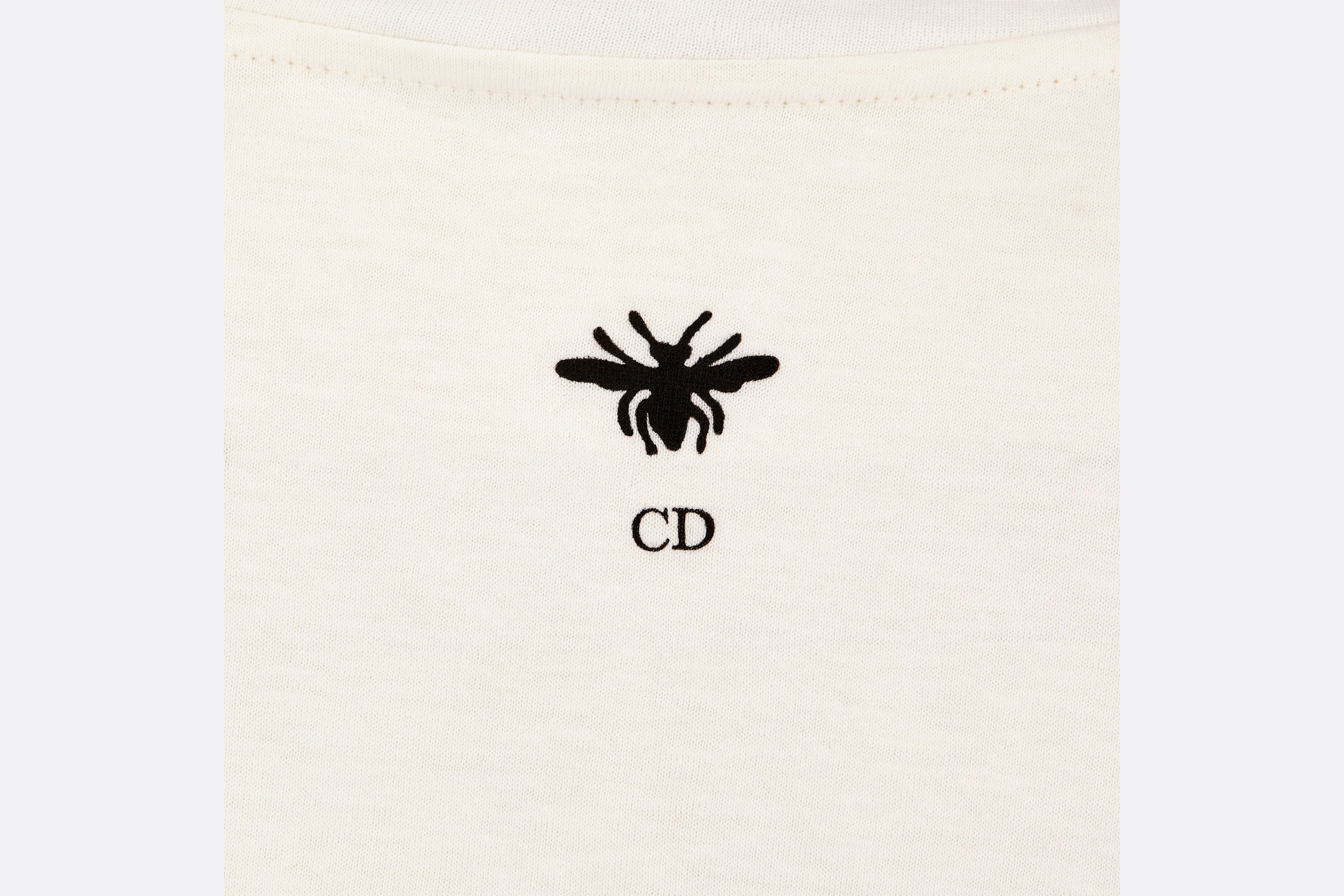 Embroidered T-Shirt with Ruffles - 3