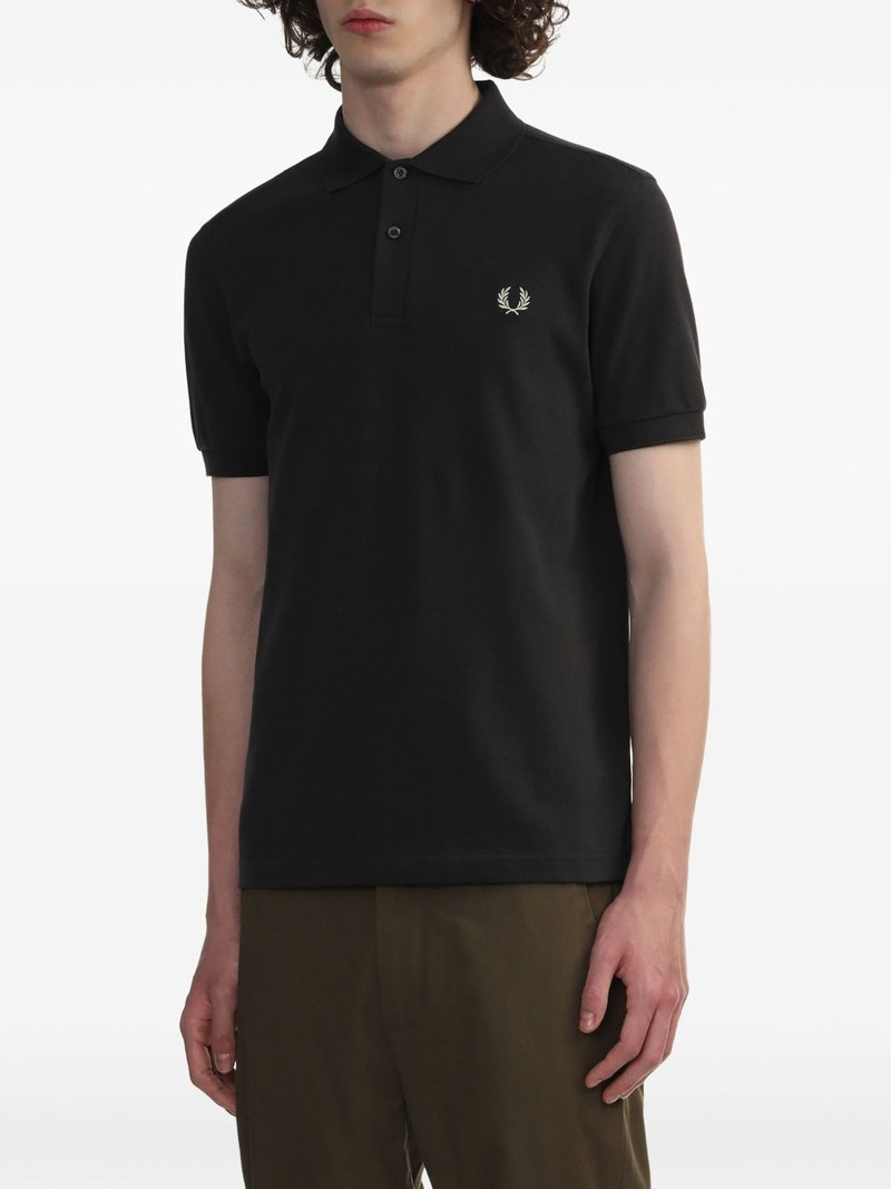 Fred Perry logo-embroidered polo shirt outlook