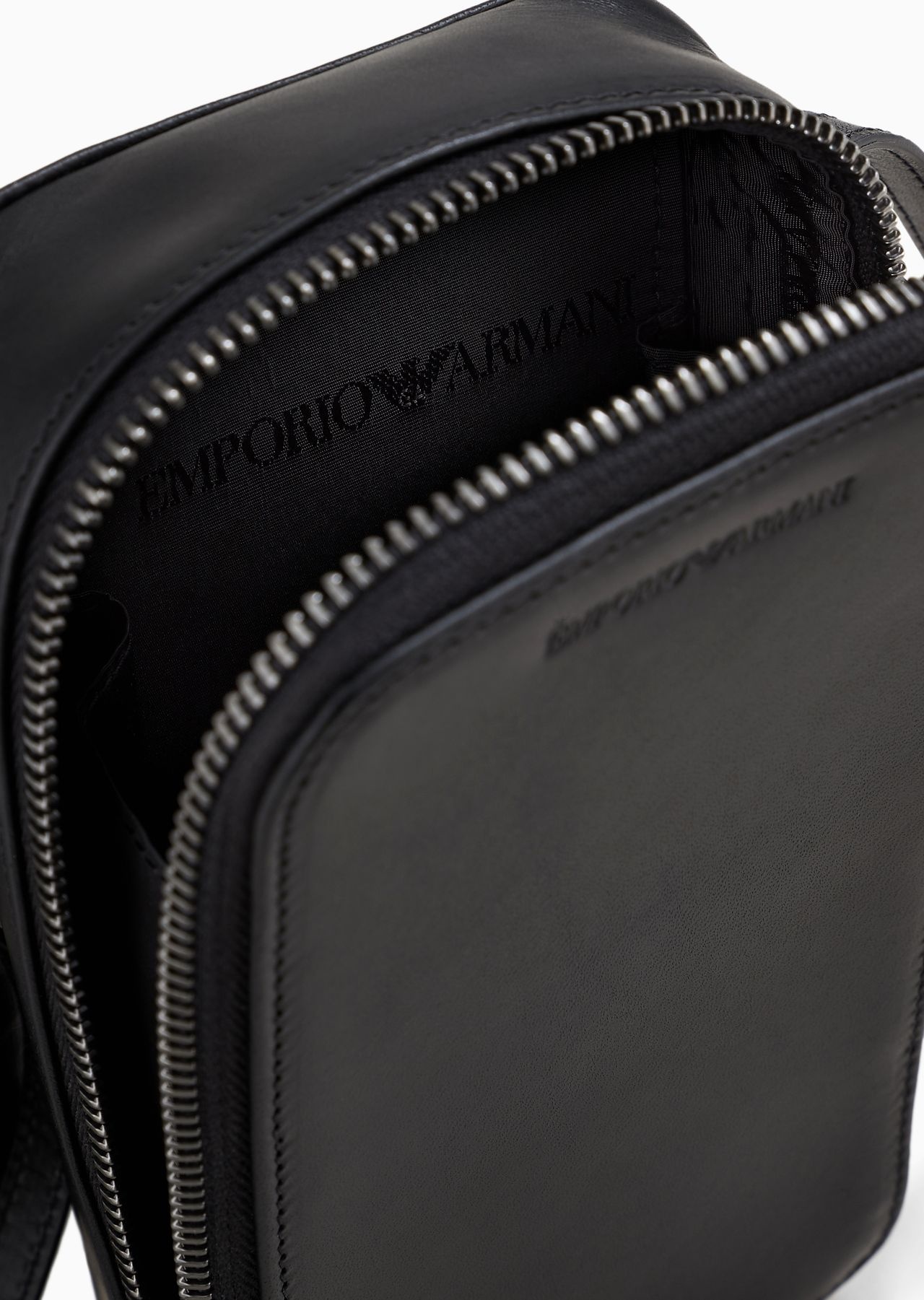 Leather iPhone case with logo and strap - 4