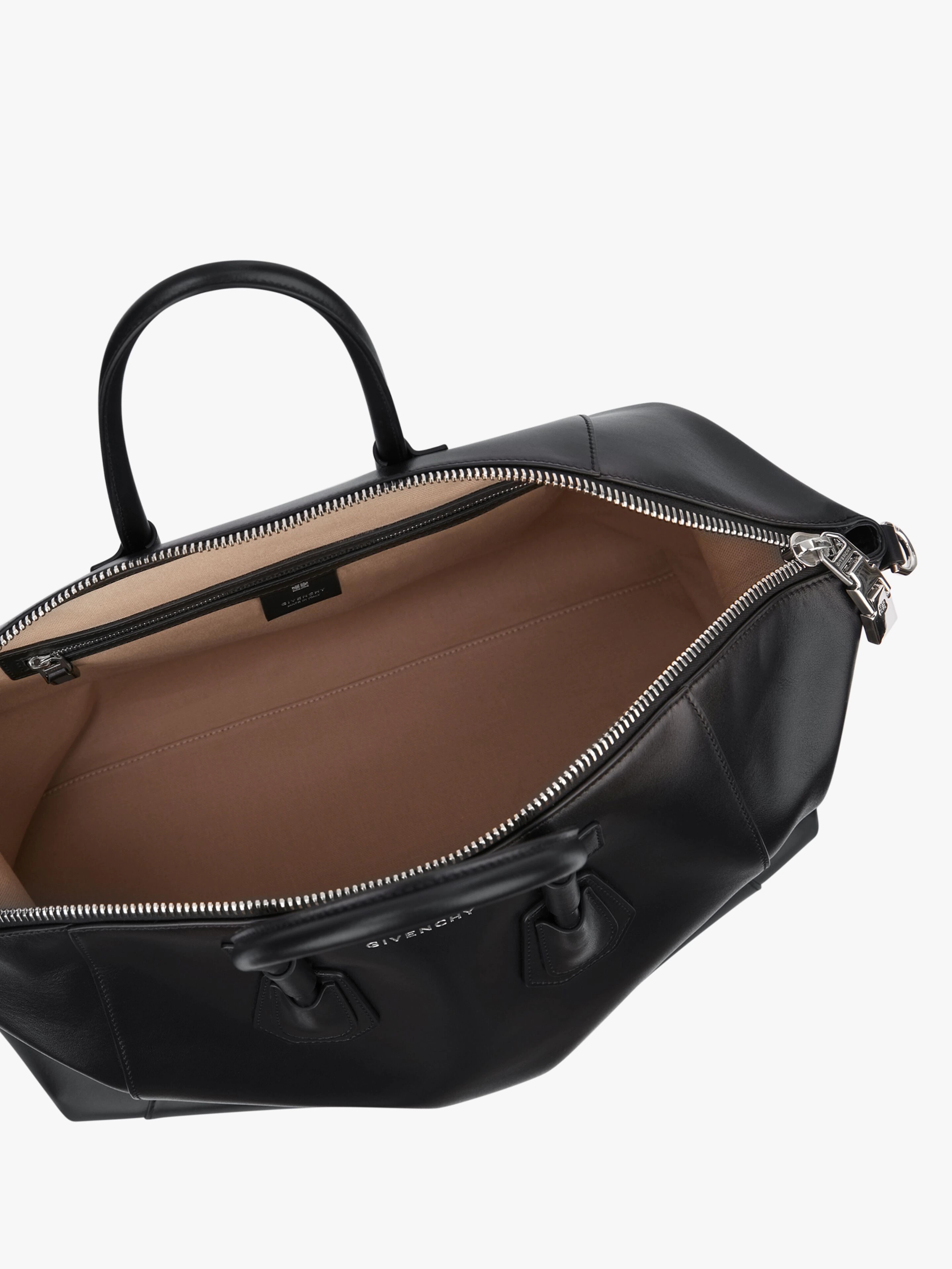 SMALL ANTIGONA SPORT BAG IN LEATHER - 7