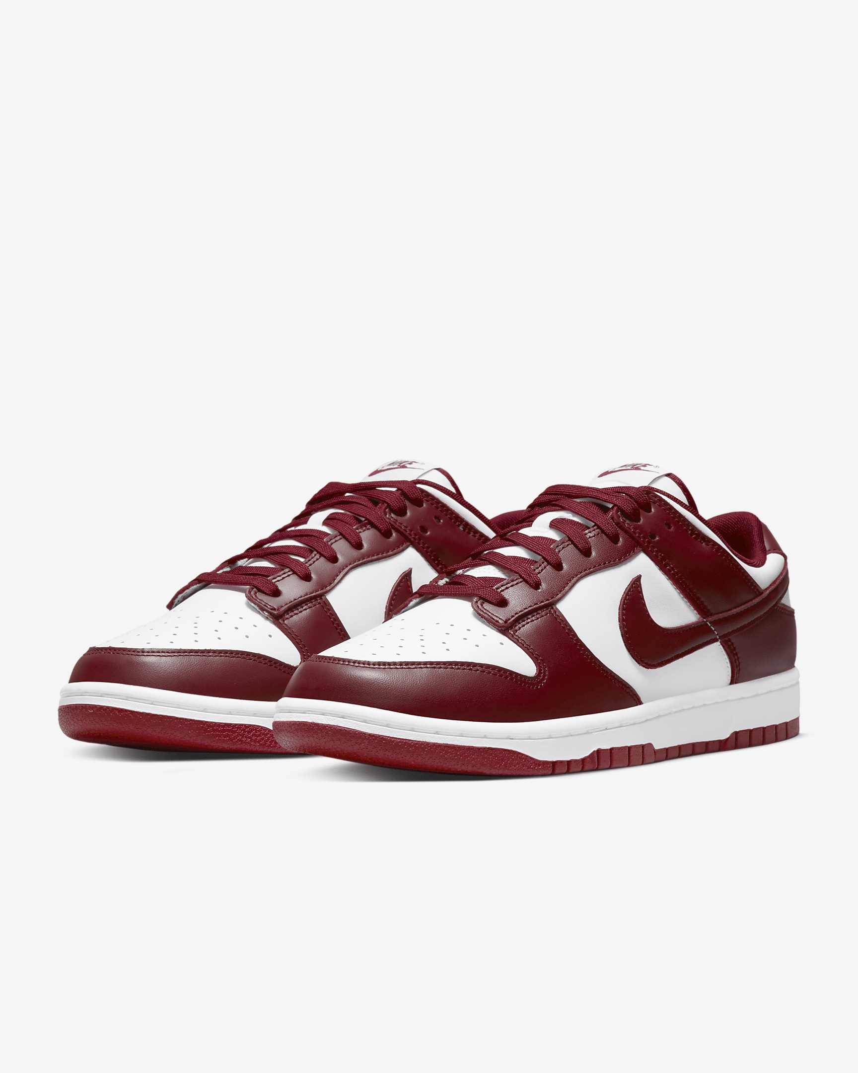 Nike Men's Dunk Low Retro Shoes - 5