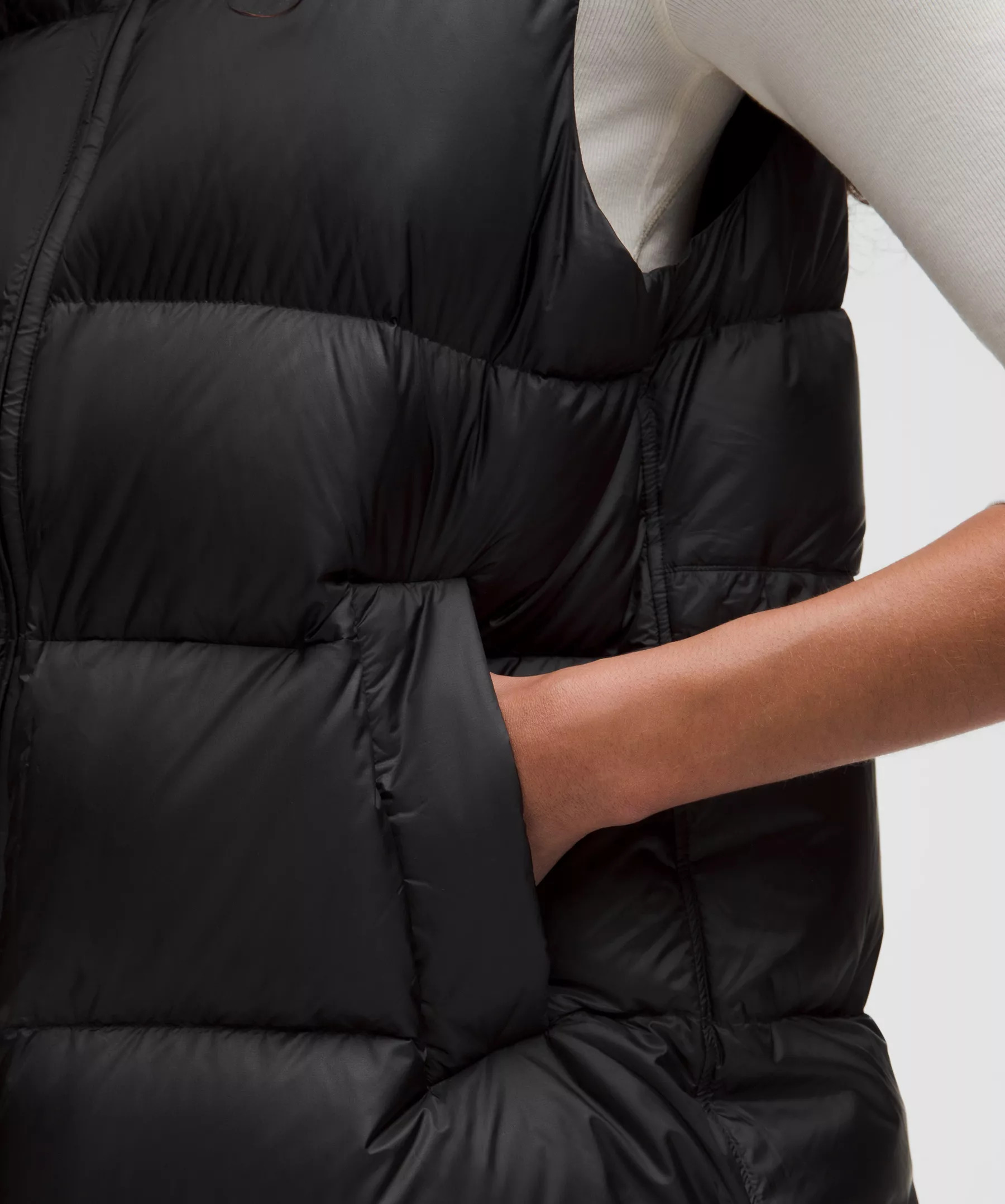 Featherweight 900-Down-Fill Puffer Vest - 5