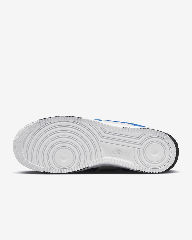 Nike Nike Men's Air Force 1 '07 LV8 Shoes outlook