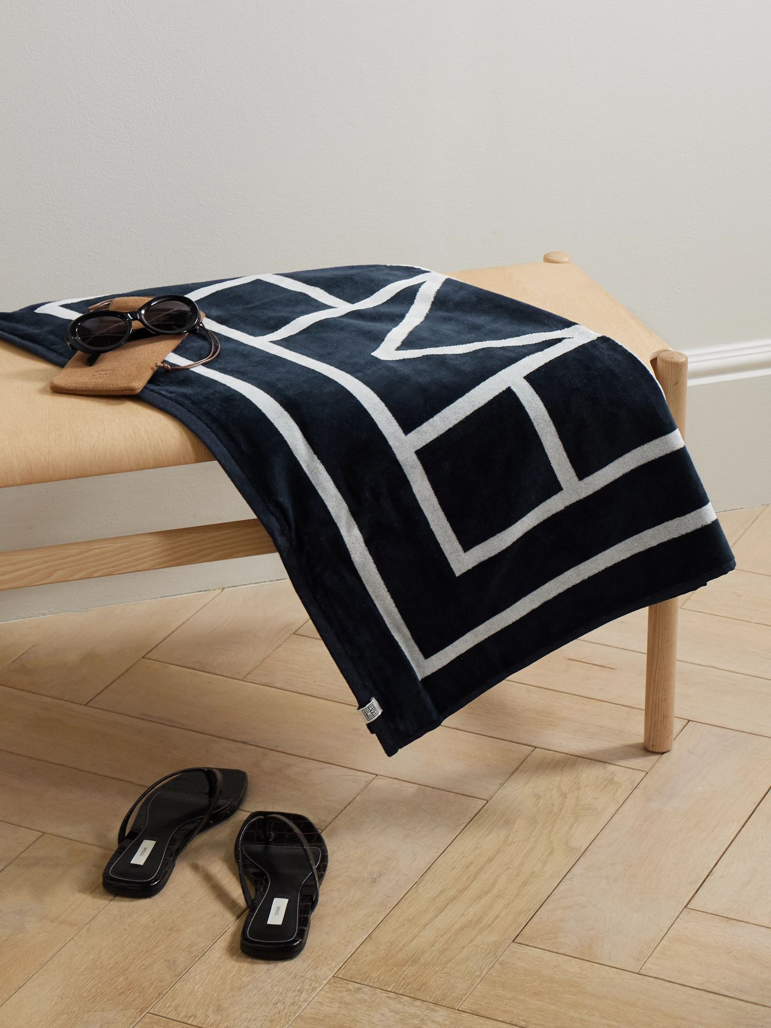 Cotton-terry jacquard beach towel Navy - 2