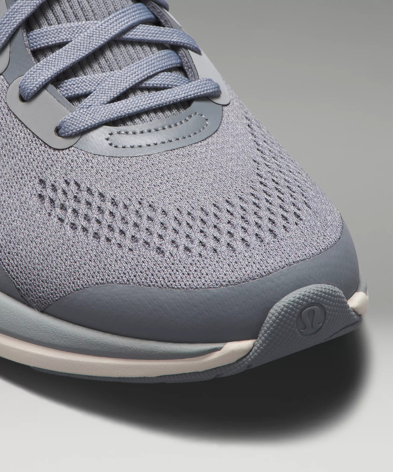 Women's Chargefeel Mid Workout Shoe 8