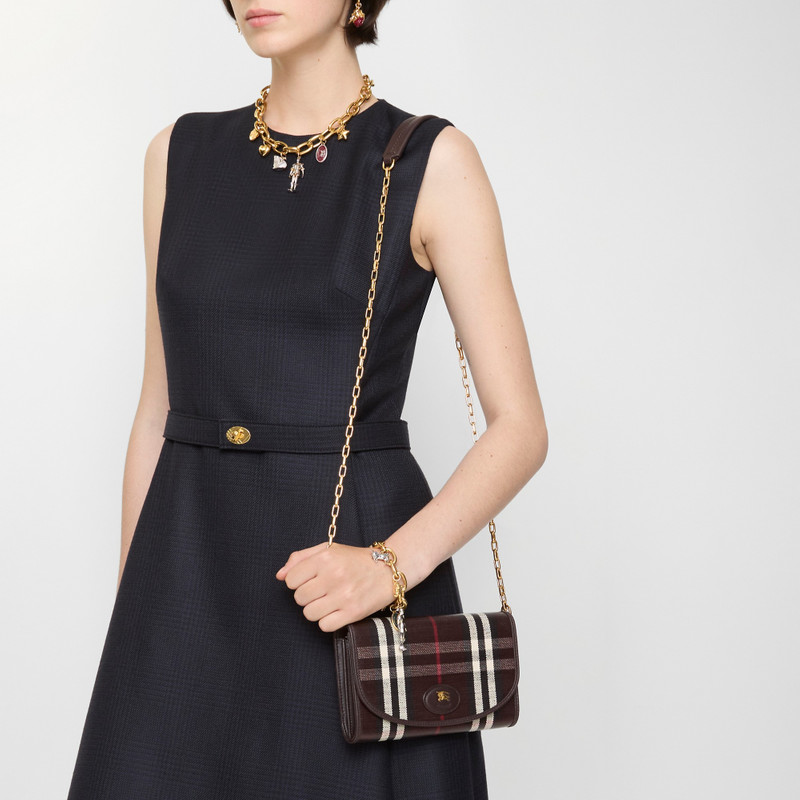 Burberry Highlands Chain Strap Wallet​ outlook