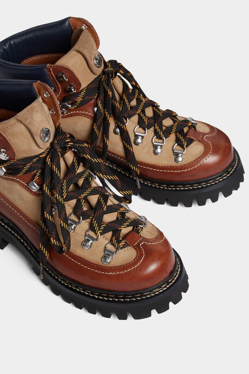 CANADIAN HIKING BOOTS - 4
