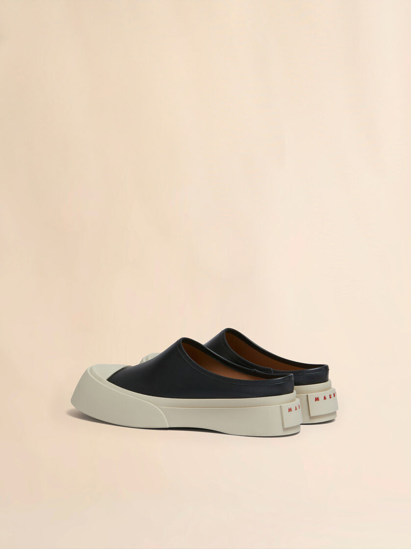 Marni BLACK LEATHER PABLO SABOT outlook