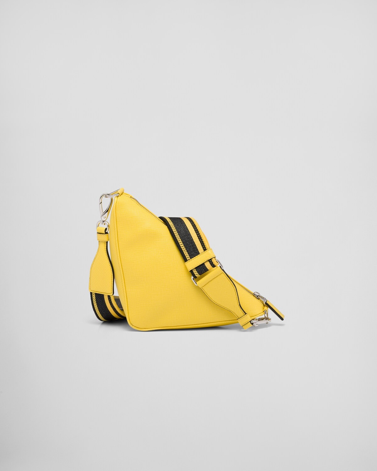 Saffiano Prada Triangle bag - 4