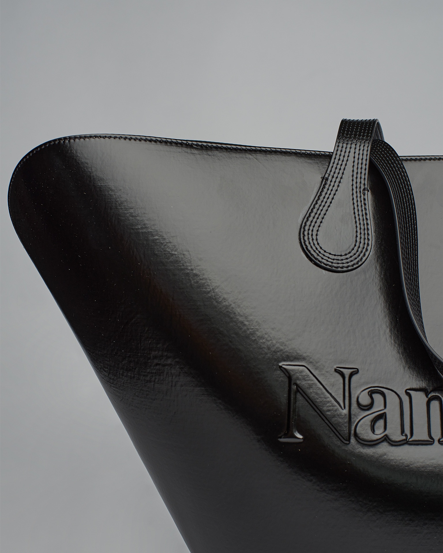 JUNO LARGE - Patent vegan leather tote - Black - 3