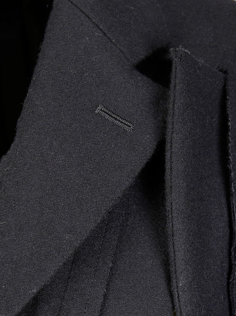 cut-out detail coat 3