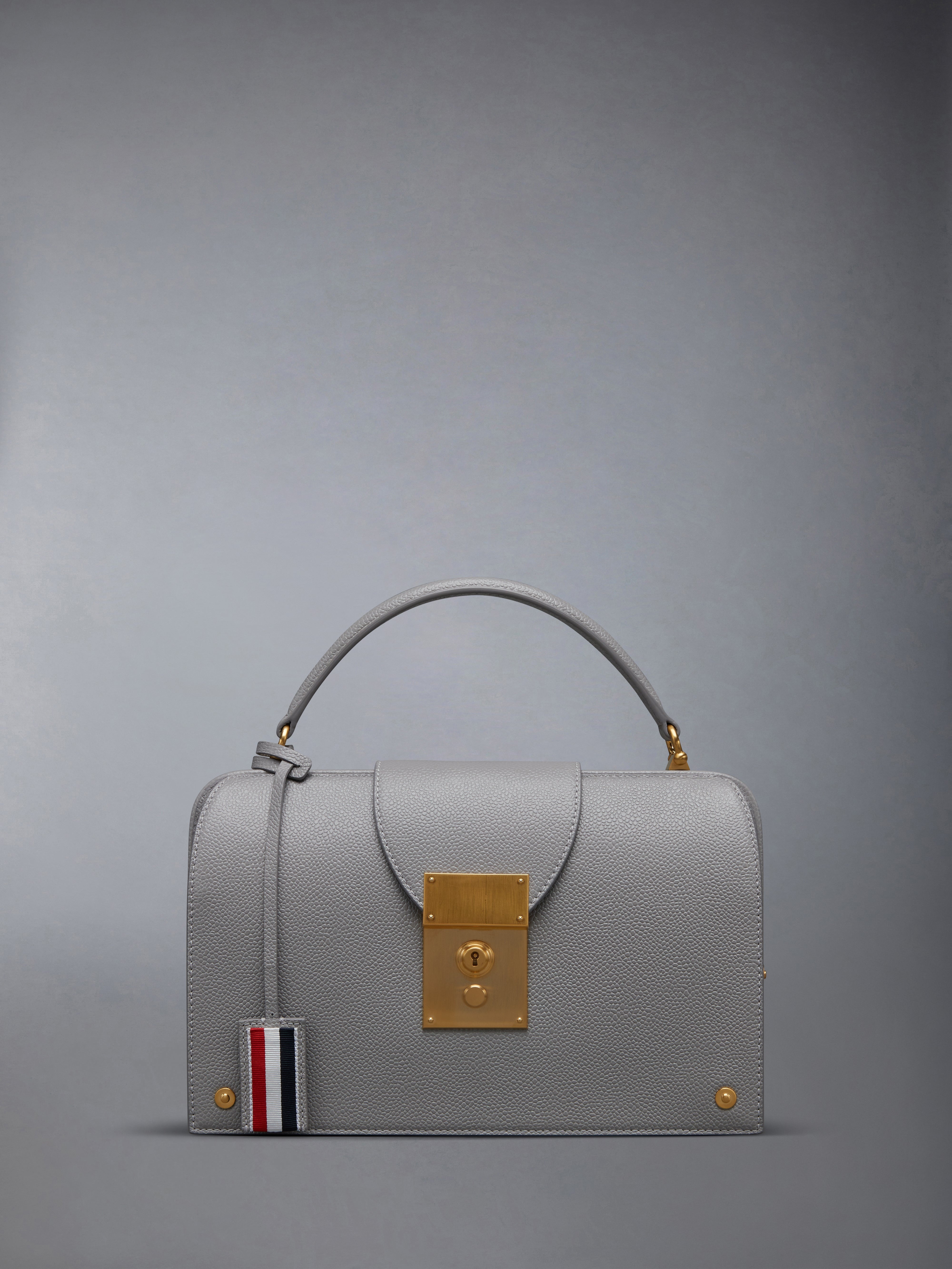 PEBBLE GRAIN MRS. THOM POCKET BOOK - 1