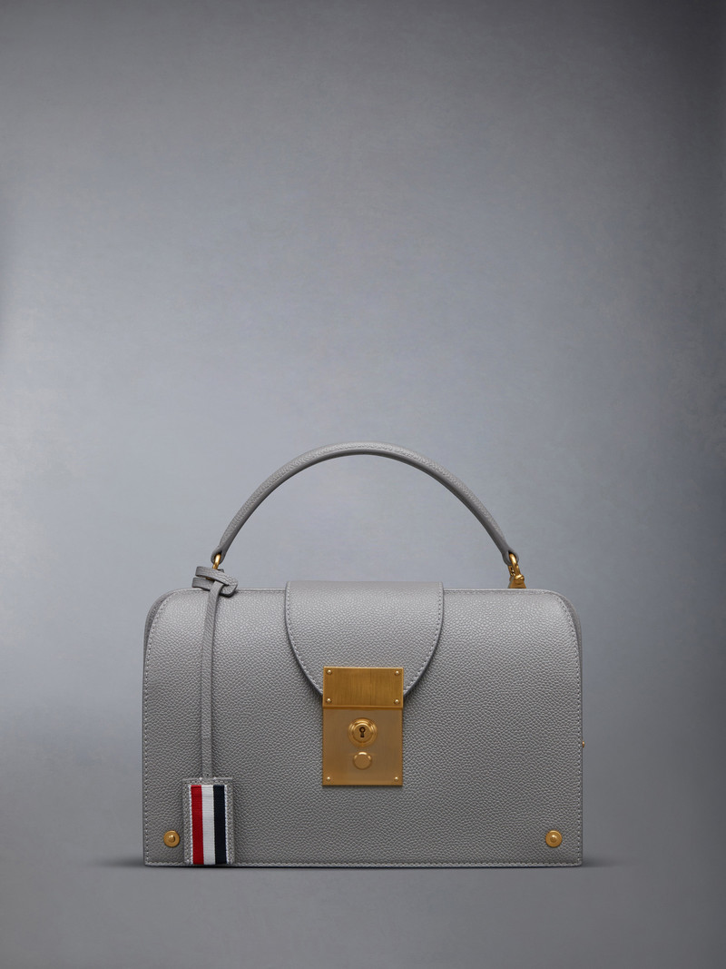 PEBBLE GRAIN MRS. THOM POCKET BOOK 1