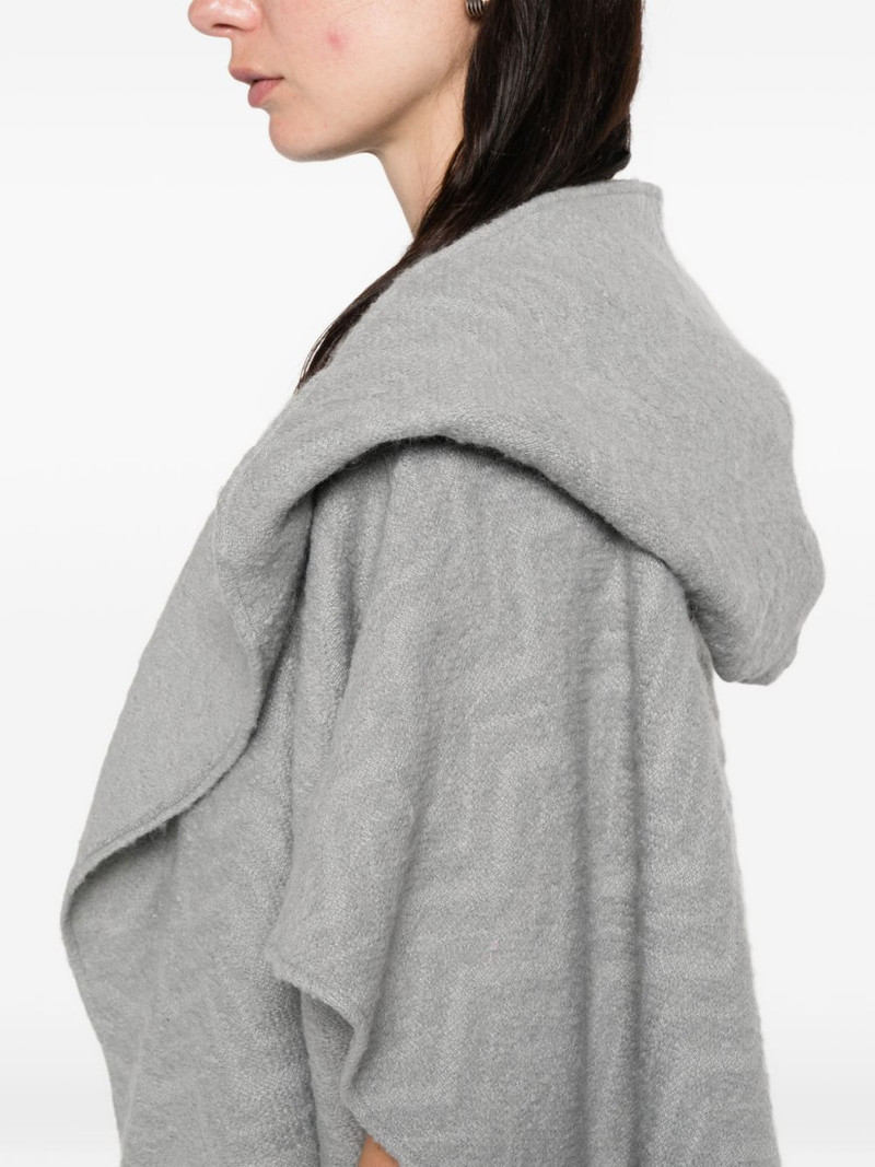hooded cape 5