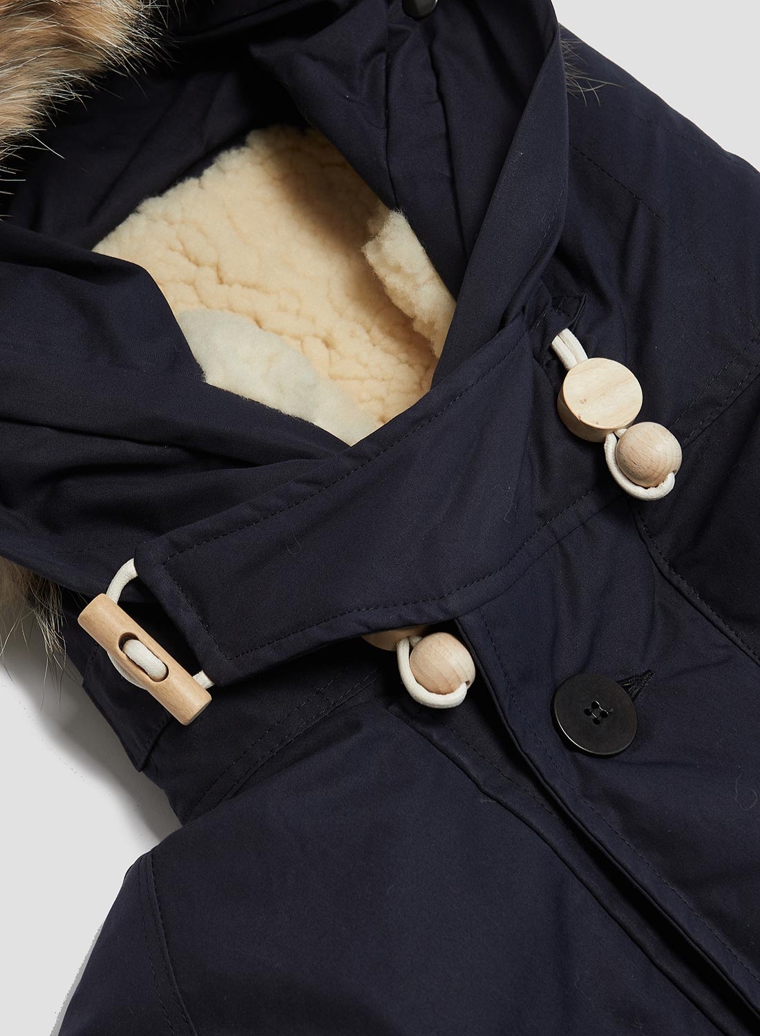 Everest Parka in Navy - 9