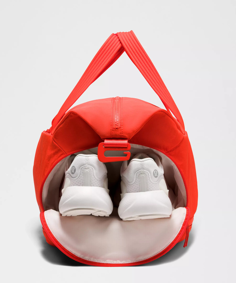 3-in-1 Gym Duffle Bag 30L 6