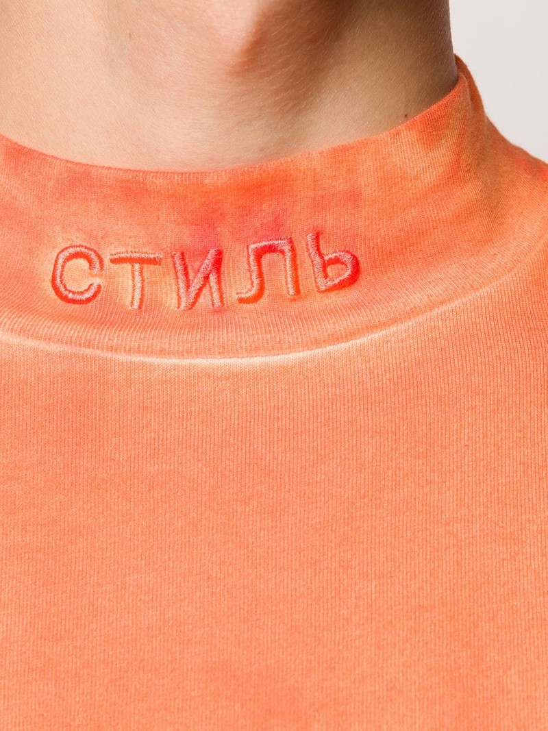 stonewashed turtleneck 상단 5