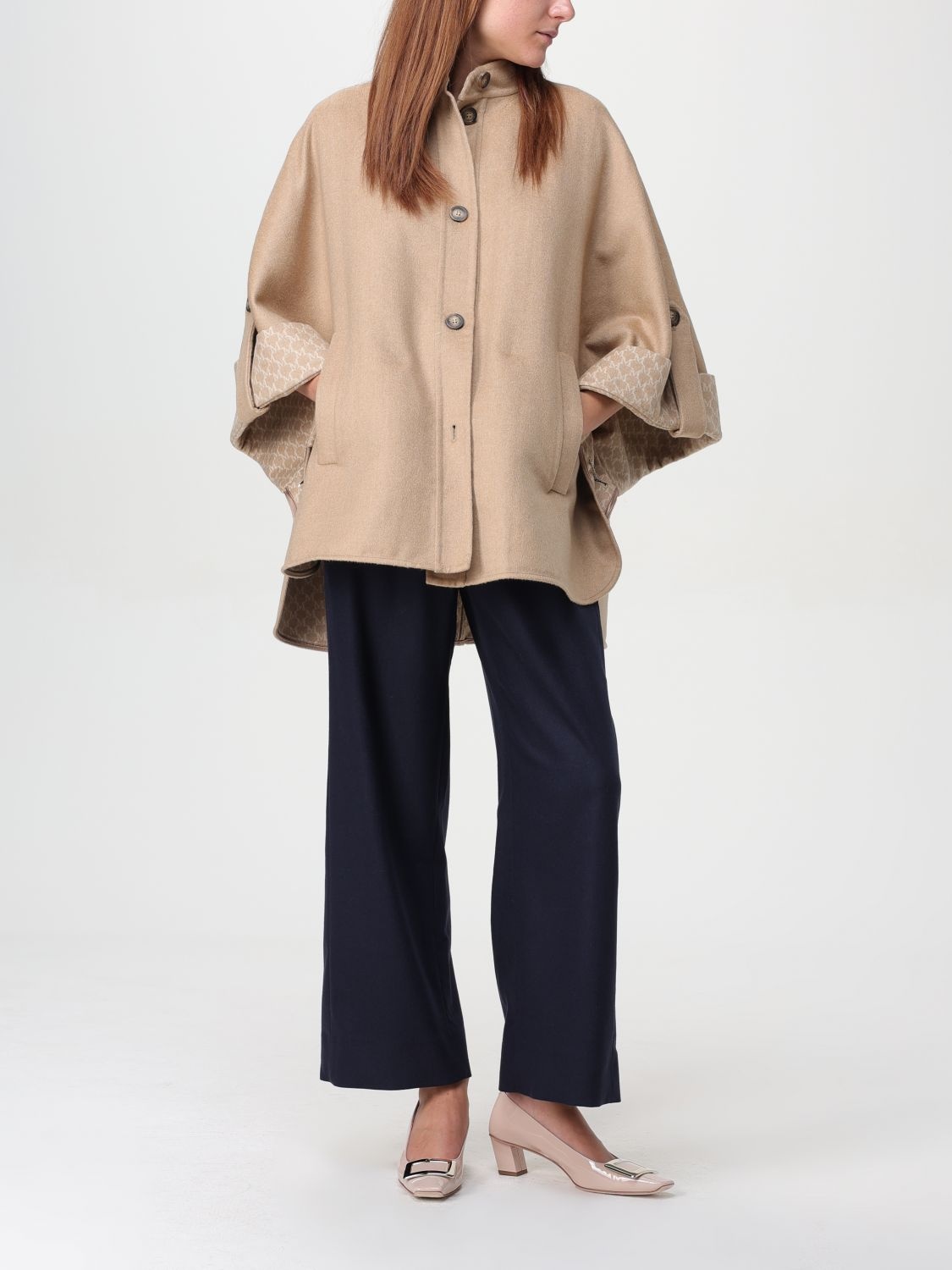 Cape woman Max Mara - 2