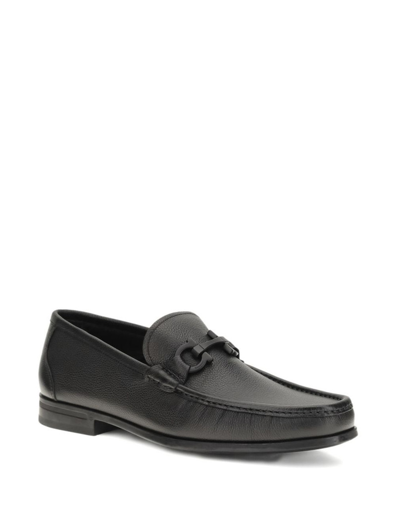 FERRAGAMO Gancini-embellishment leather loafer outlook