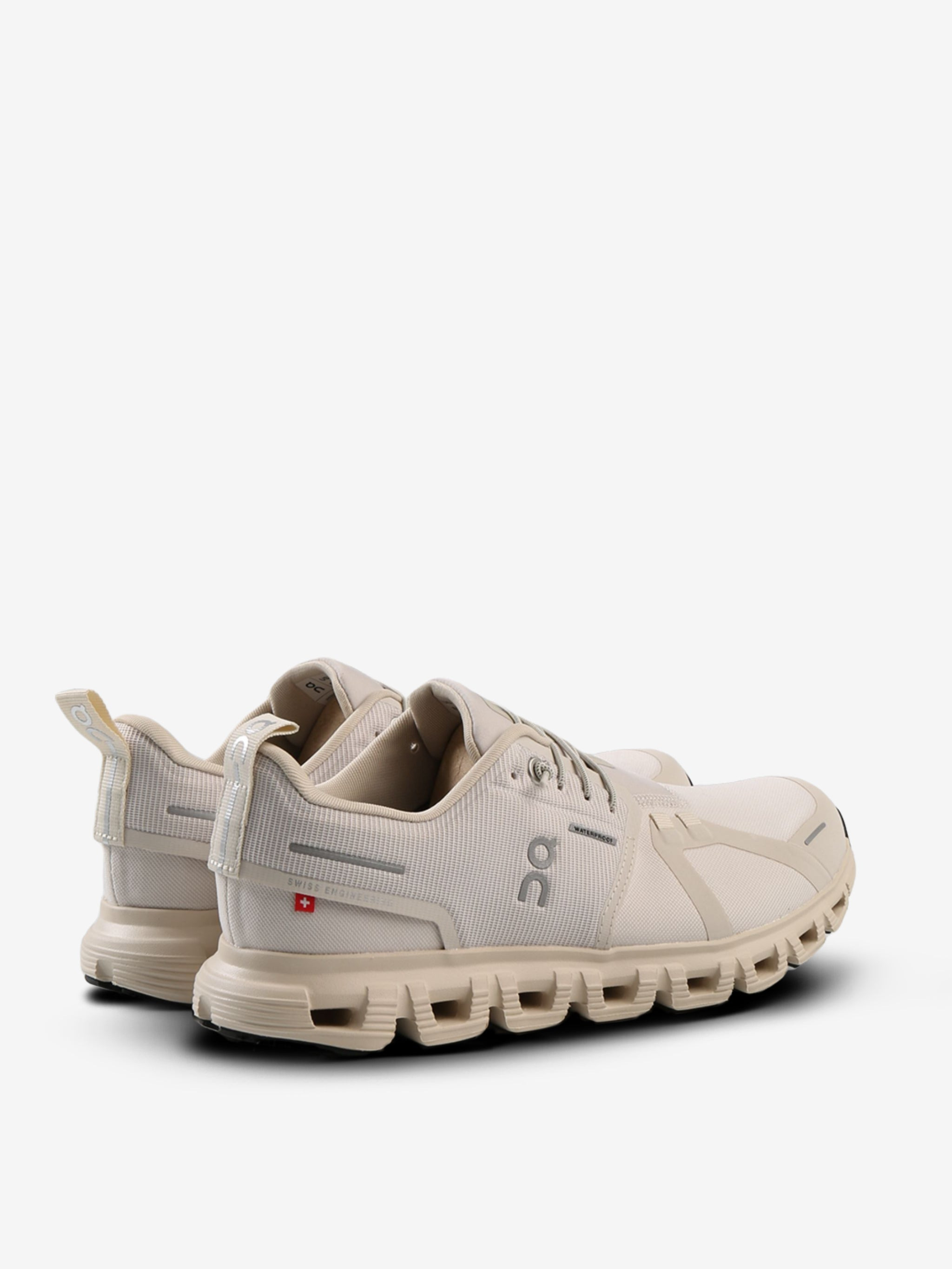 ON RUNNING - Women Cloud 6 Wp Sneakers - 3