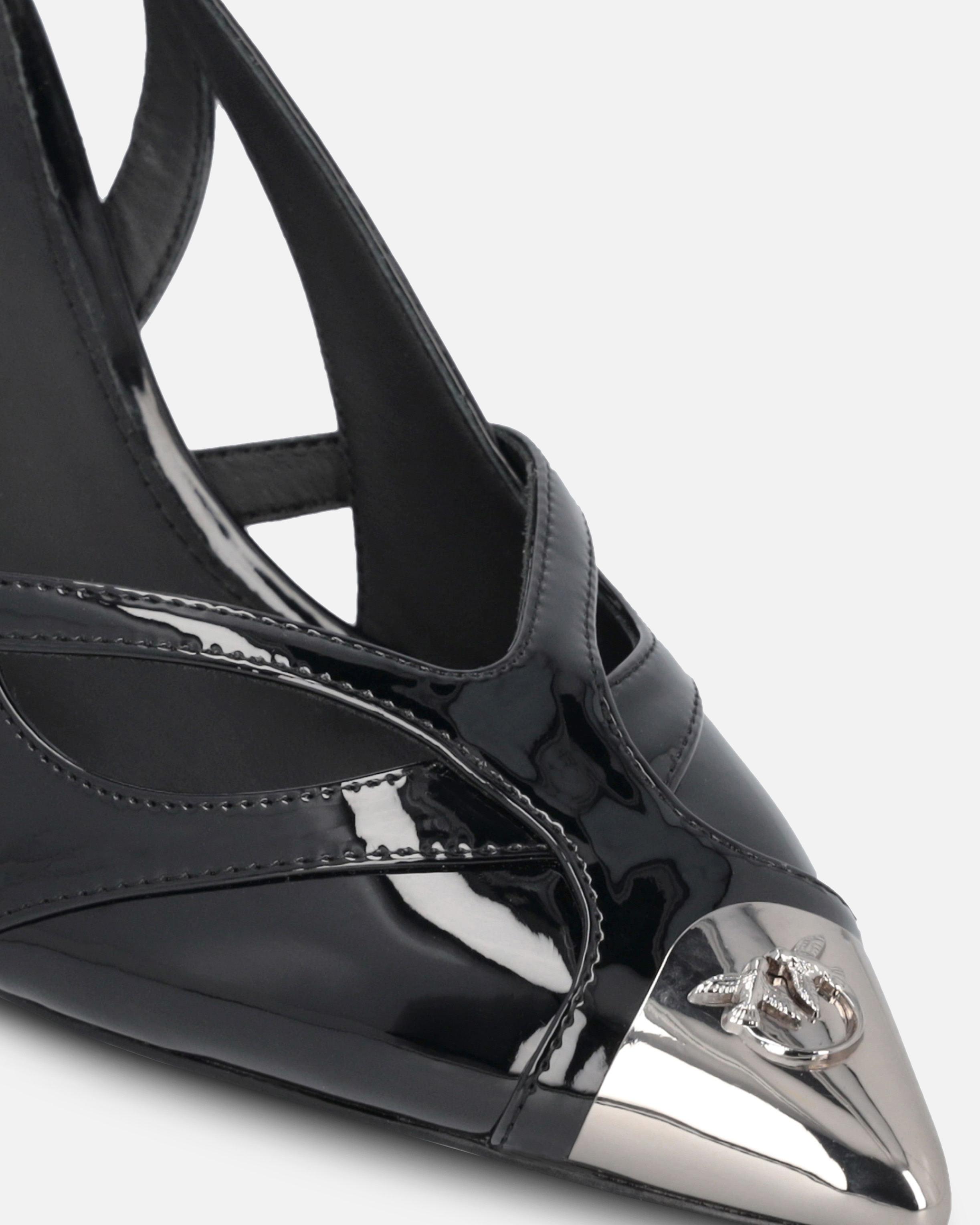HEELED PUMPS WITH METAL TOE - 4