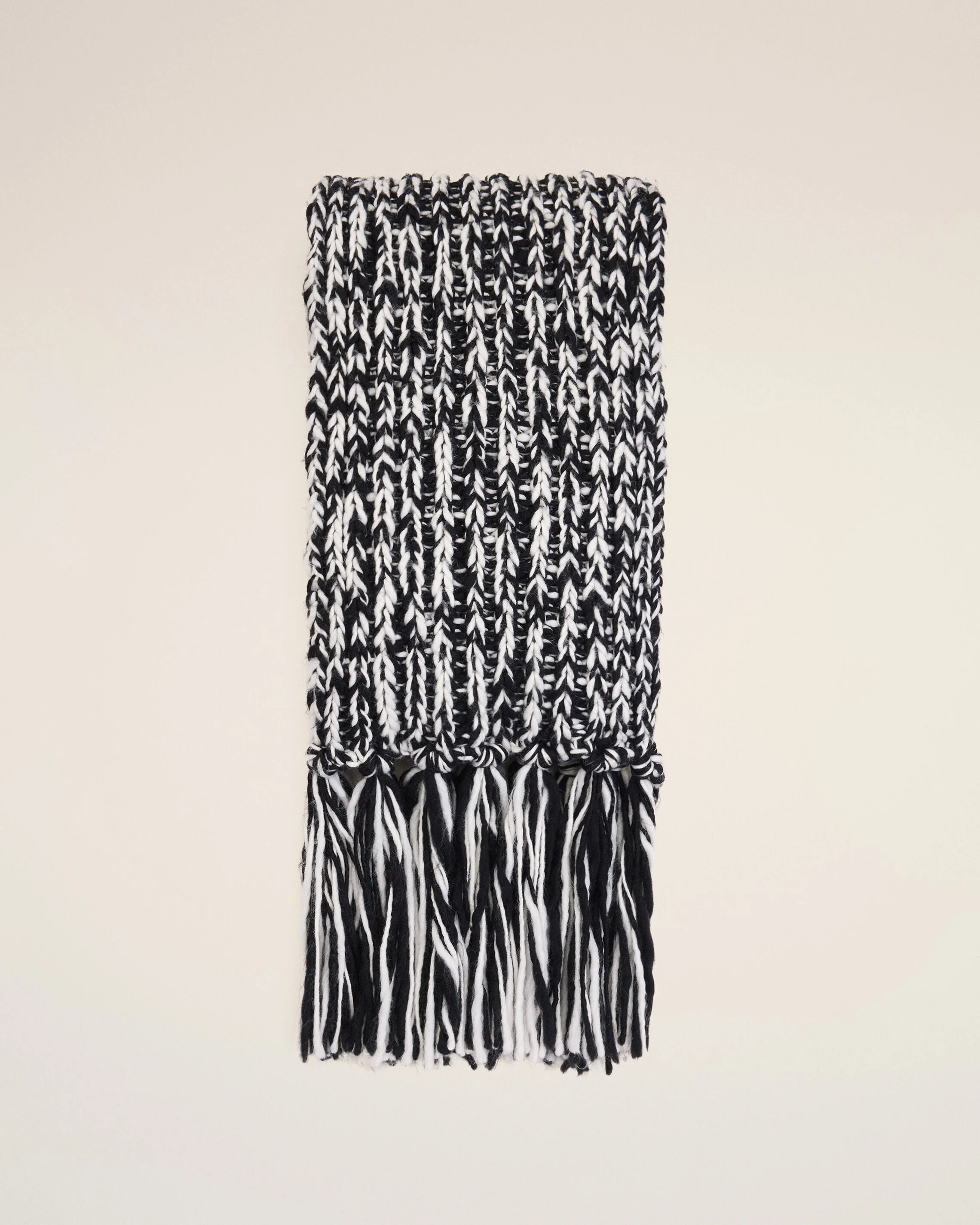 BICOLOR BLACK AND WHITE WOOL KNIT SCARF - 1