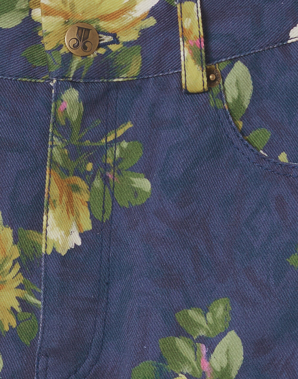 The Cropped Flare Jean - 4