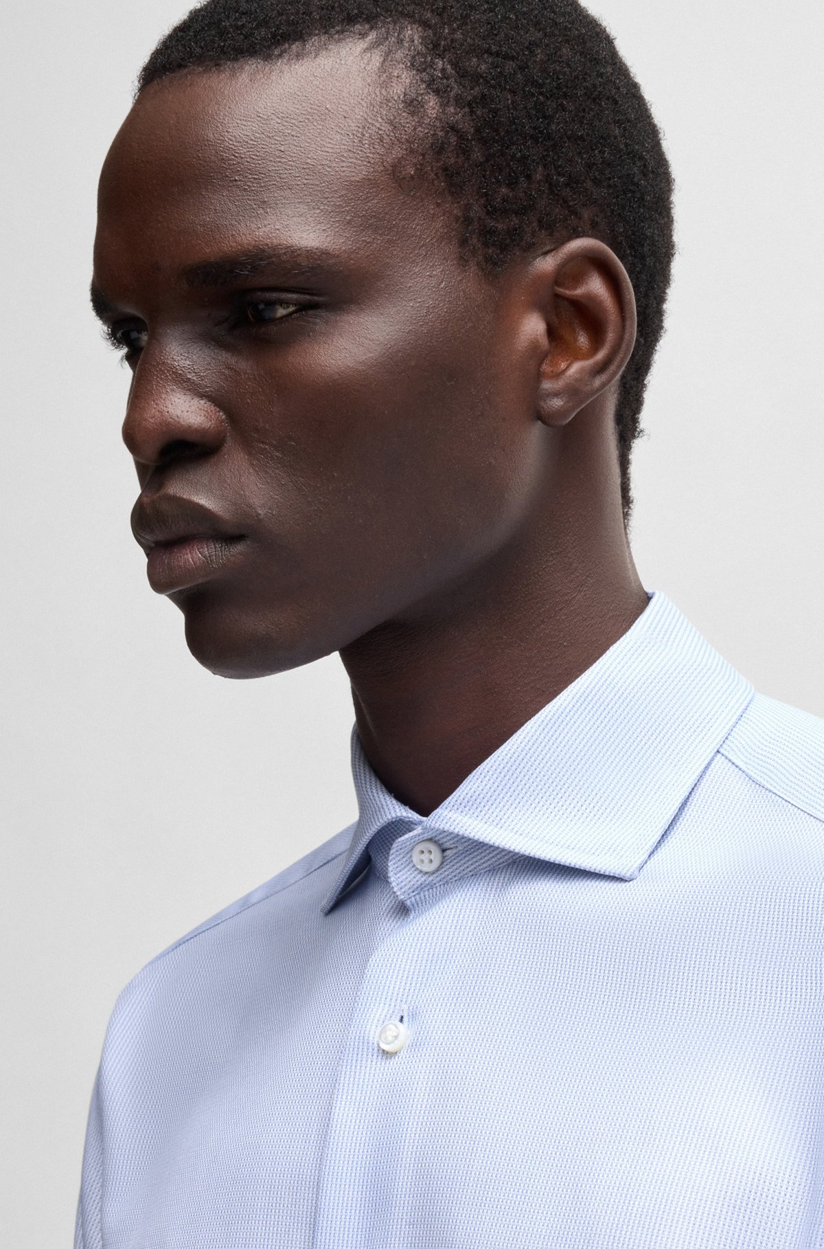 REGULAR-FIT SHIRT IN STRUCTURED CREASE-RESISTANT COTTON - 3
