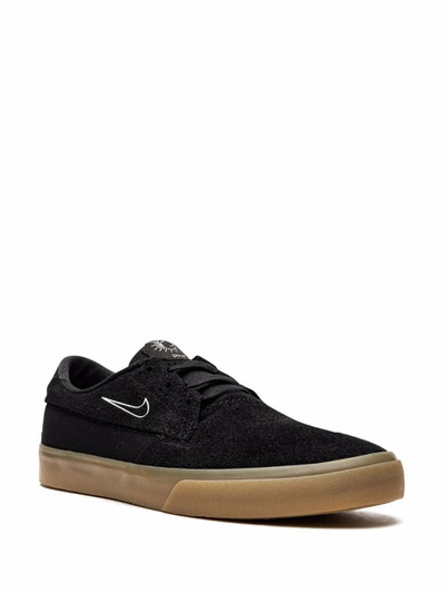 Nike Shane low-top sneakers outlook