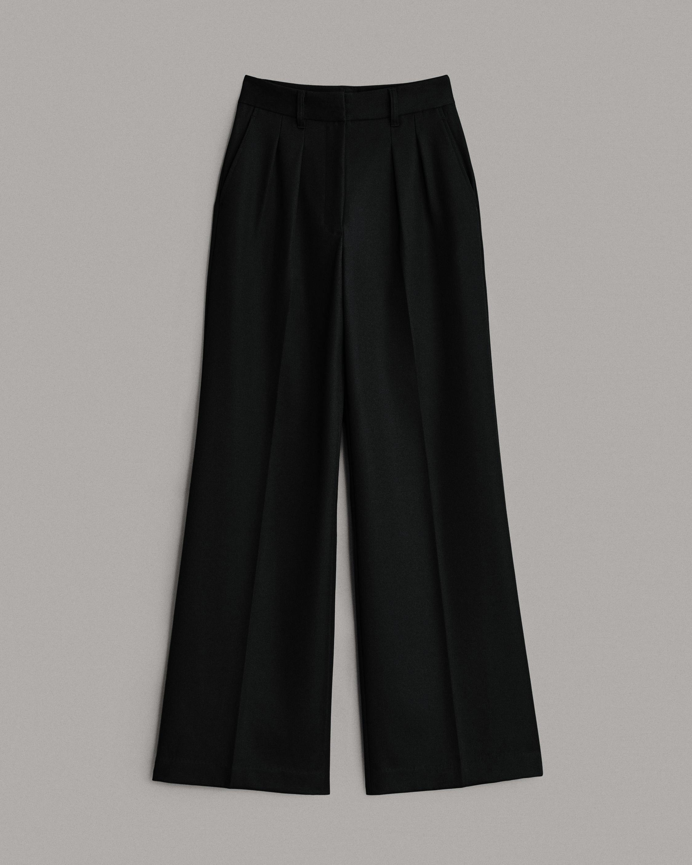 Shelly Wide Leg Crepe Pant
Classic Fit Pant - 1